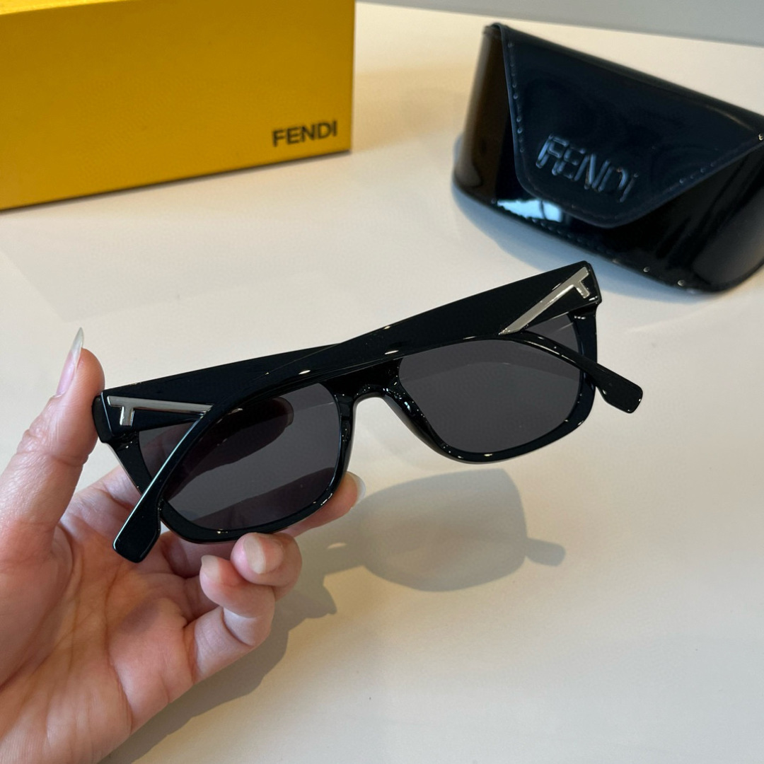 Fendi sunglasses