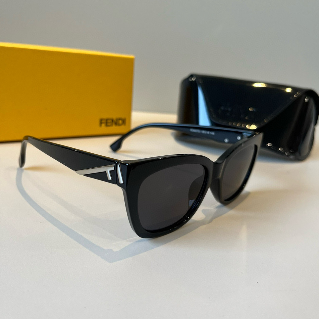 Fendi sunglasses