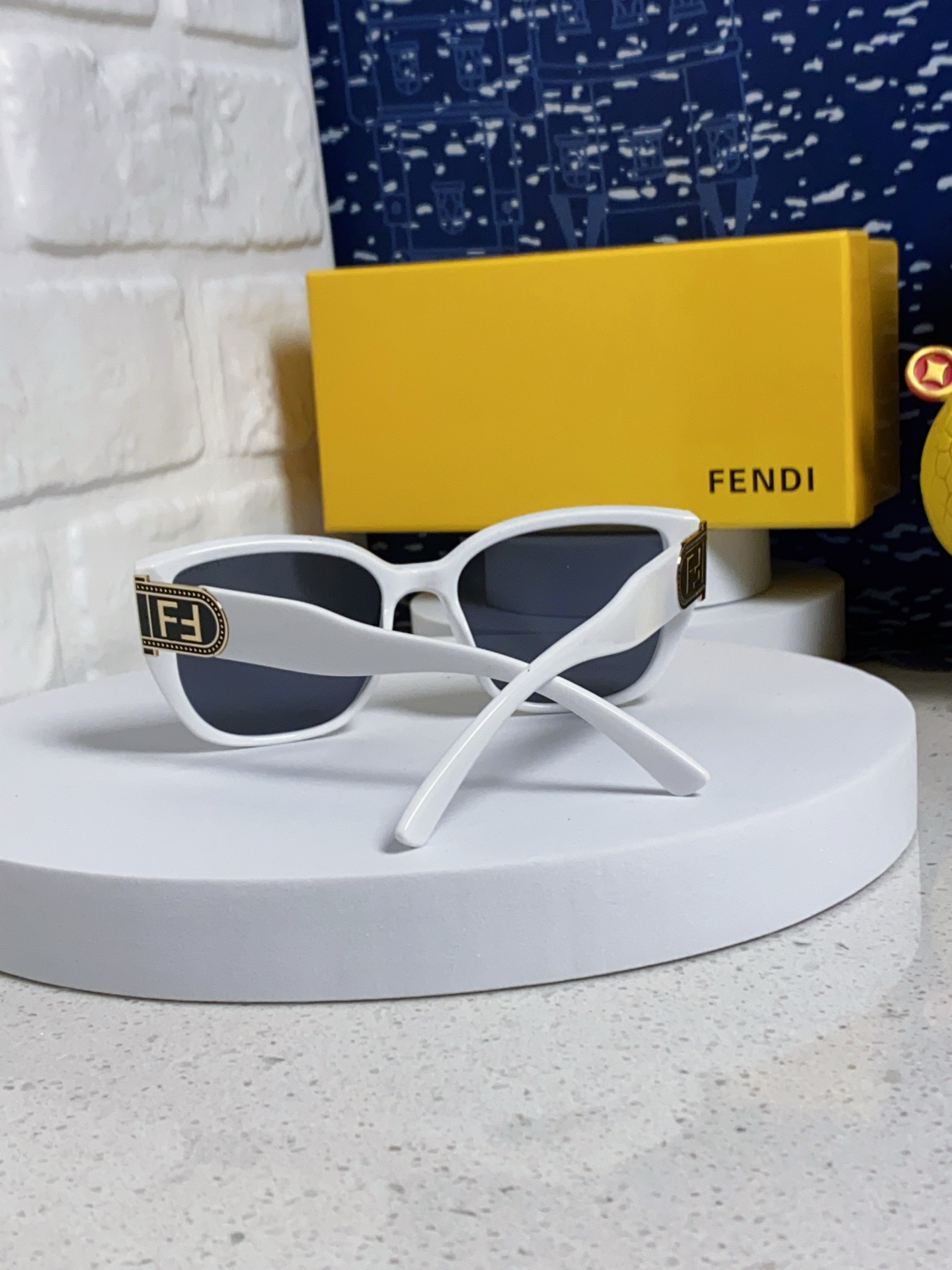 Fendi sunglasses