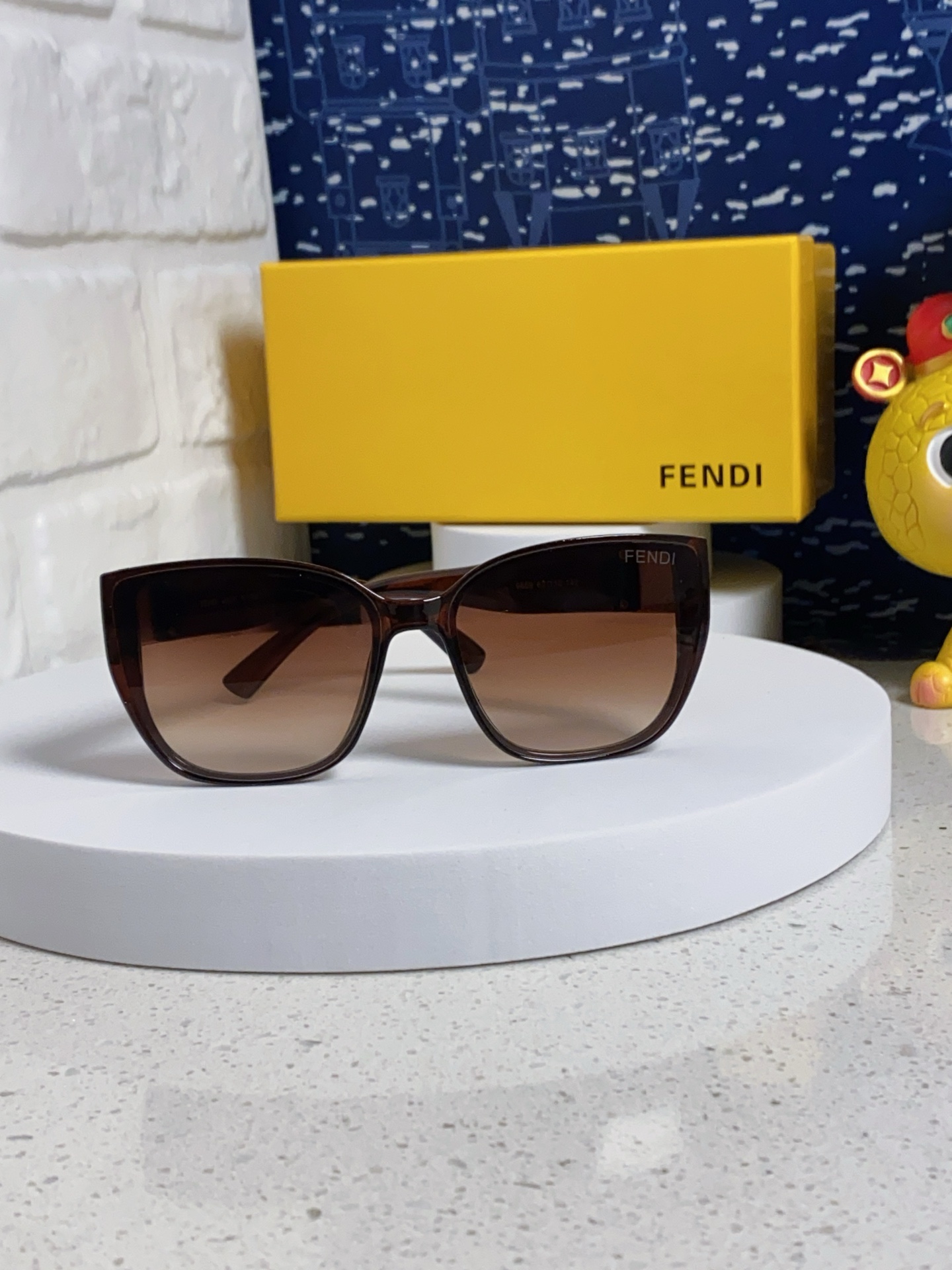 Fendi sunglasses