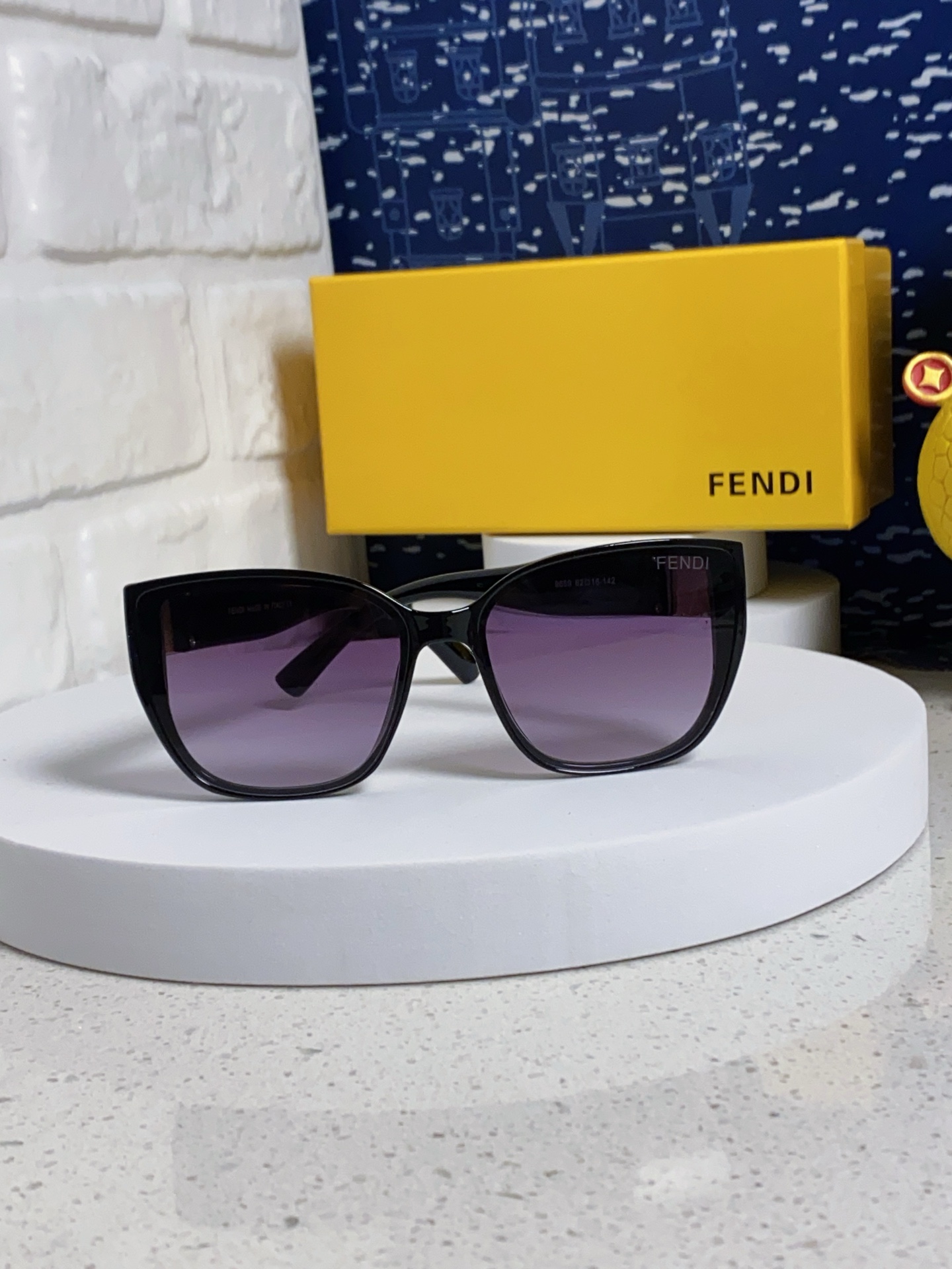 Fendi sunglasses