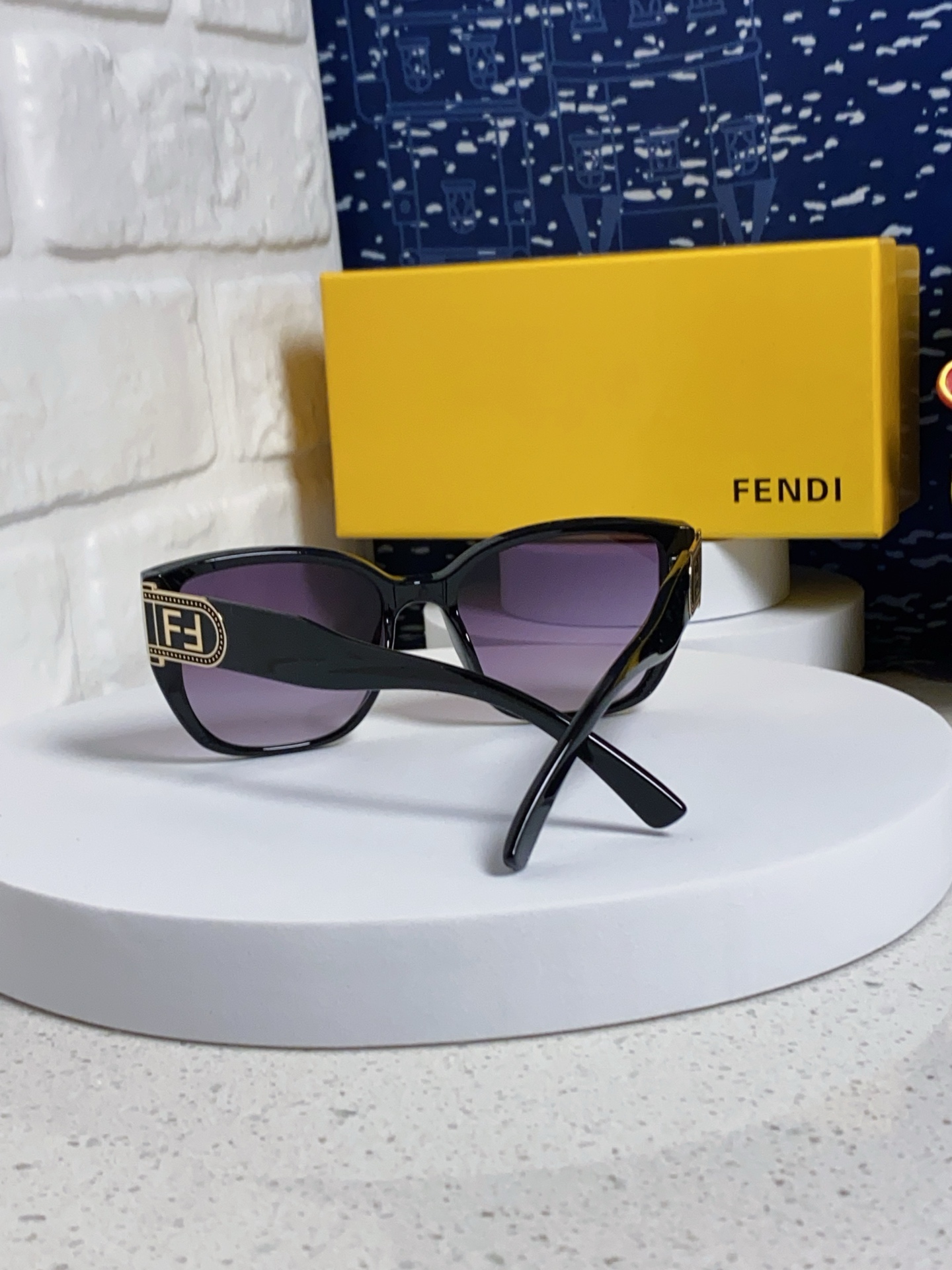 Fendi sunglasses