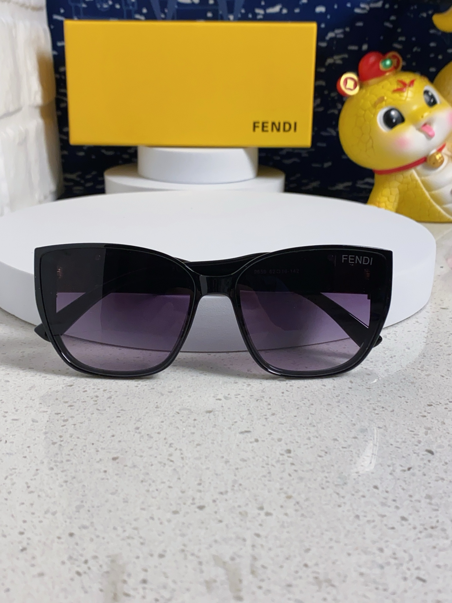 Fendi sunglasses