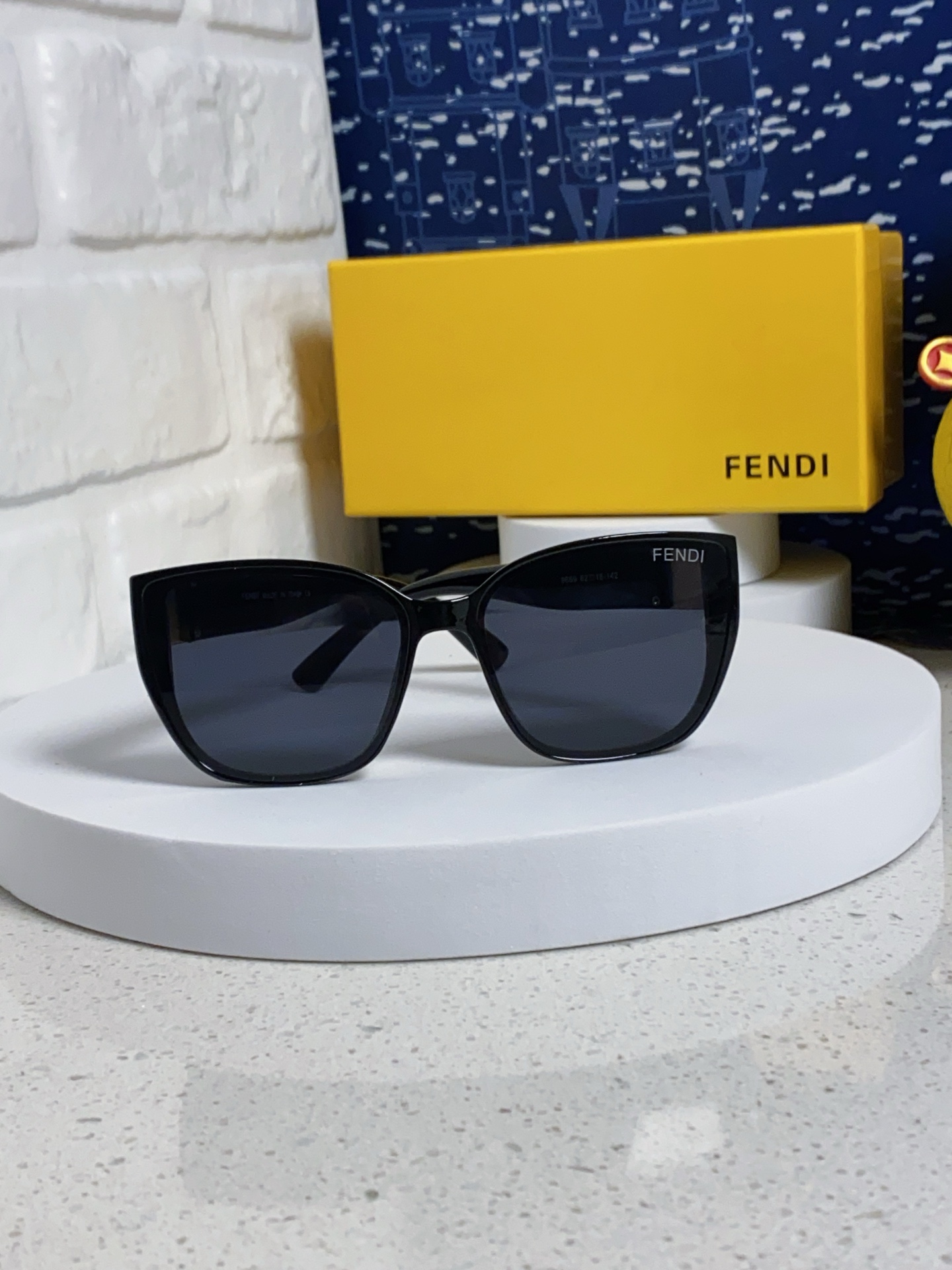 Fendi sunglasses