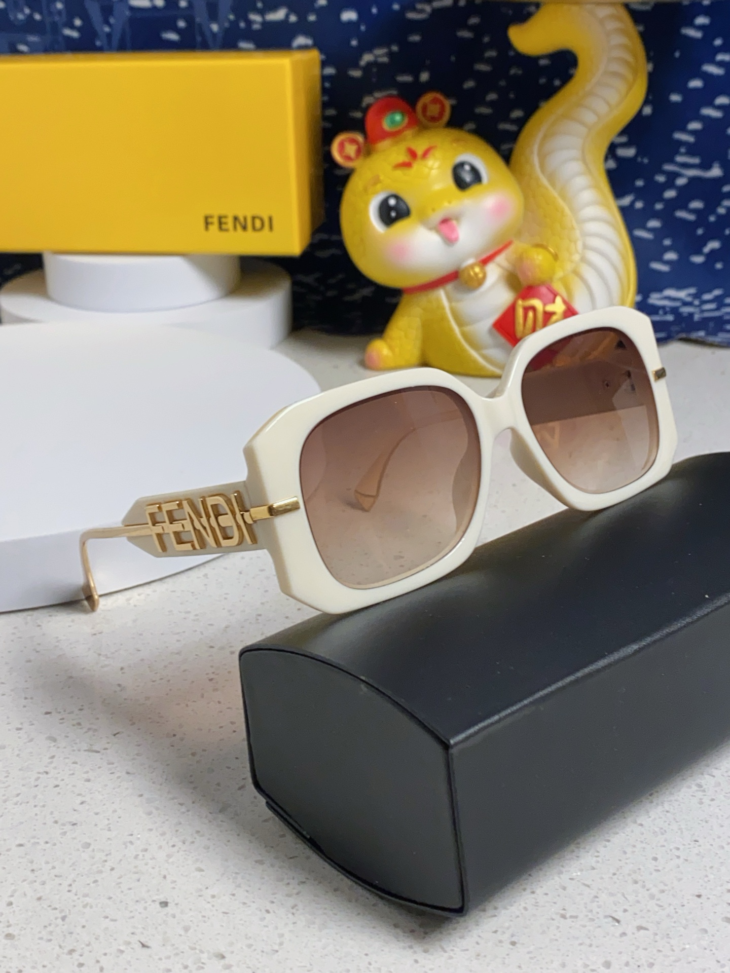 Fendi sunglasses