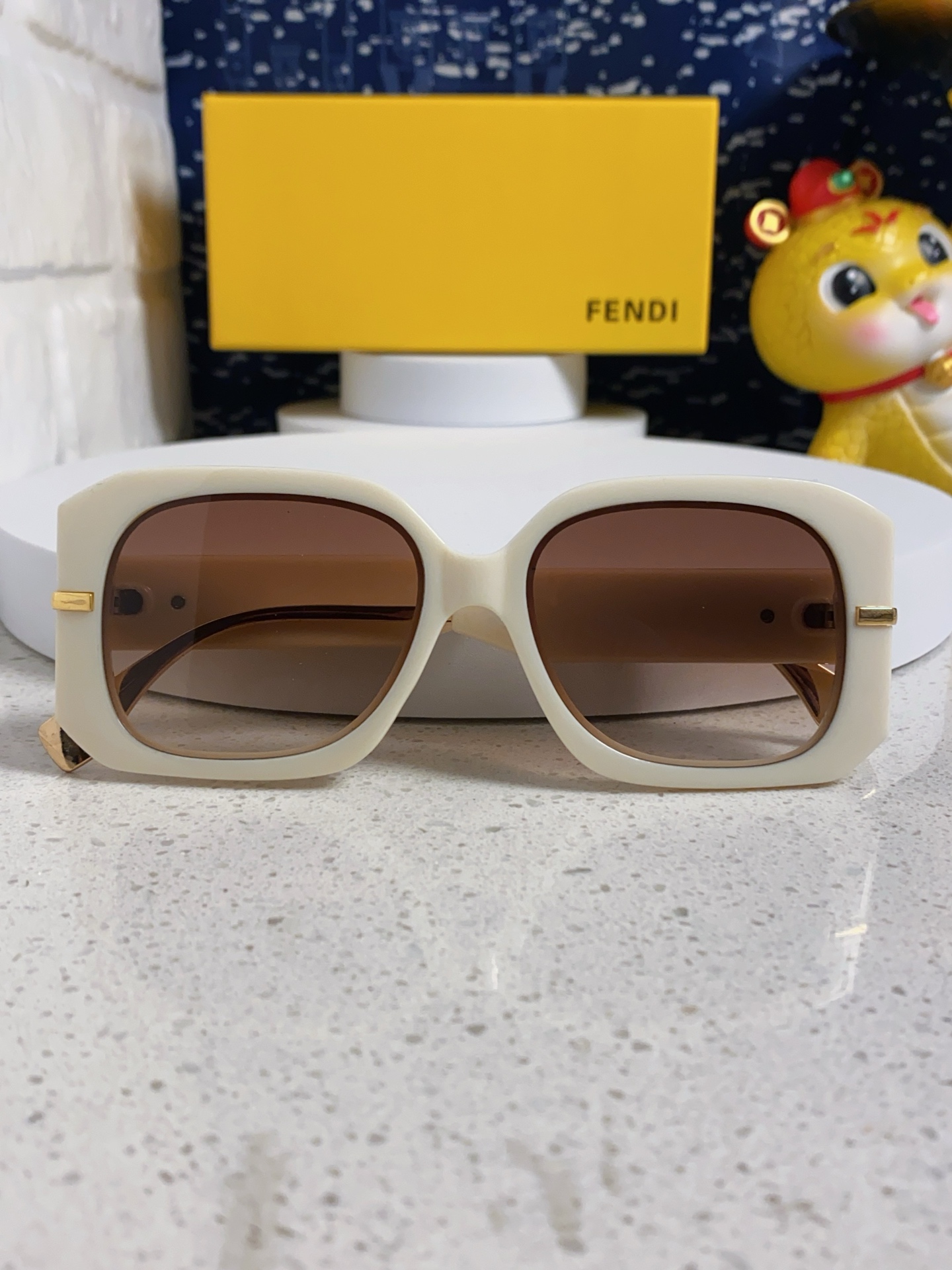 Fendi sunglasses