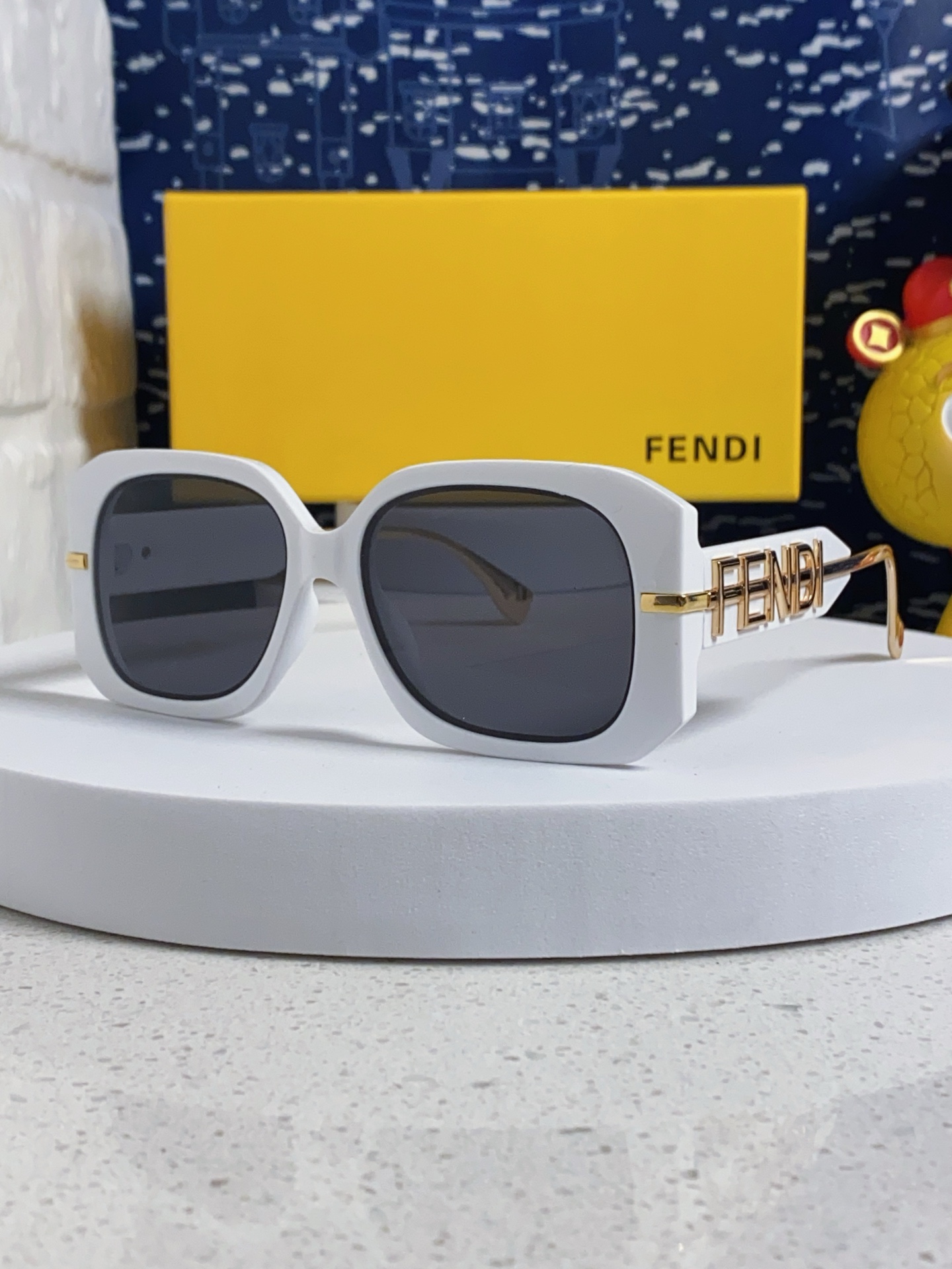 Fendi sunglasses