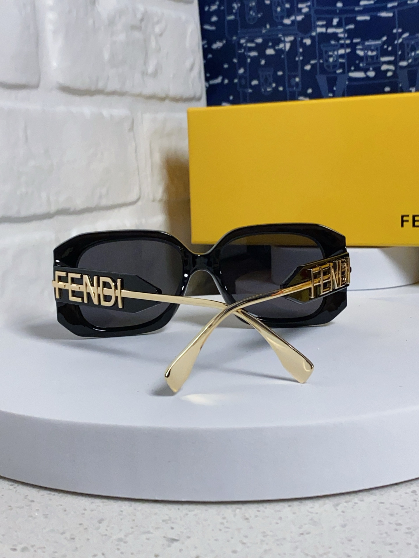 Fendi sunglasses