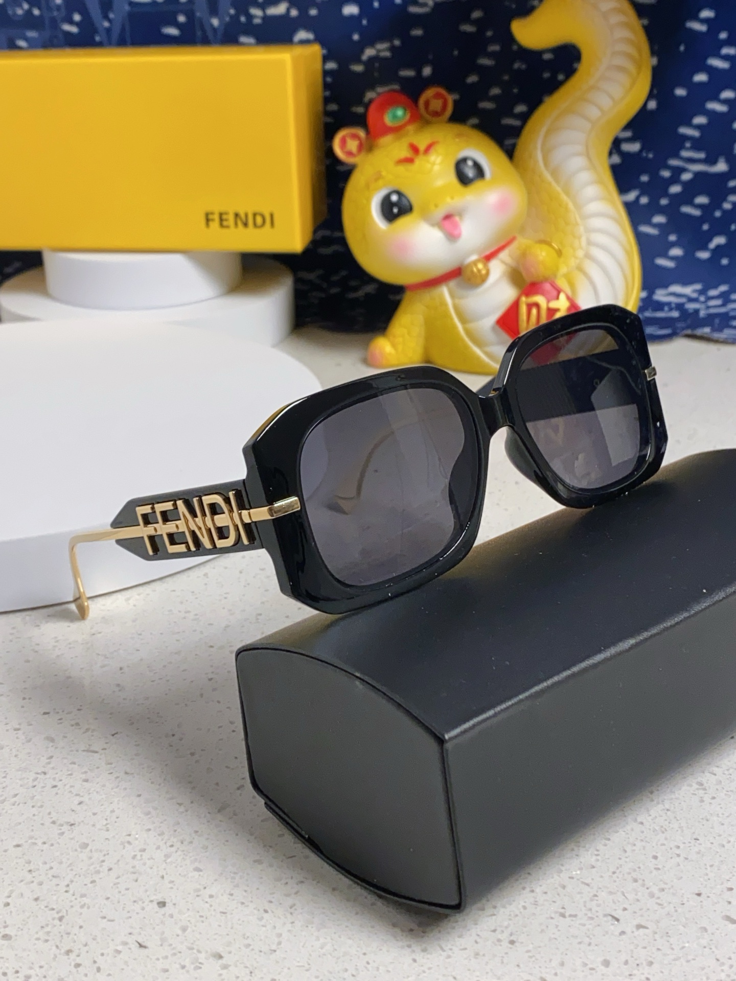 Fendi sunglasses