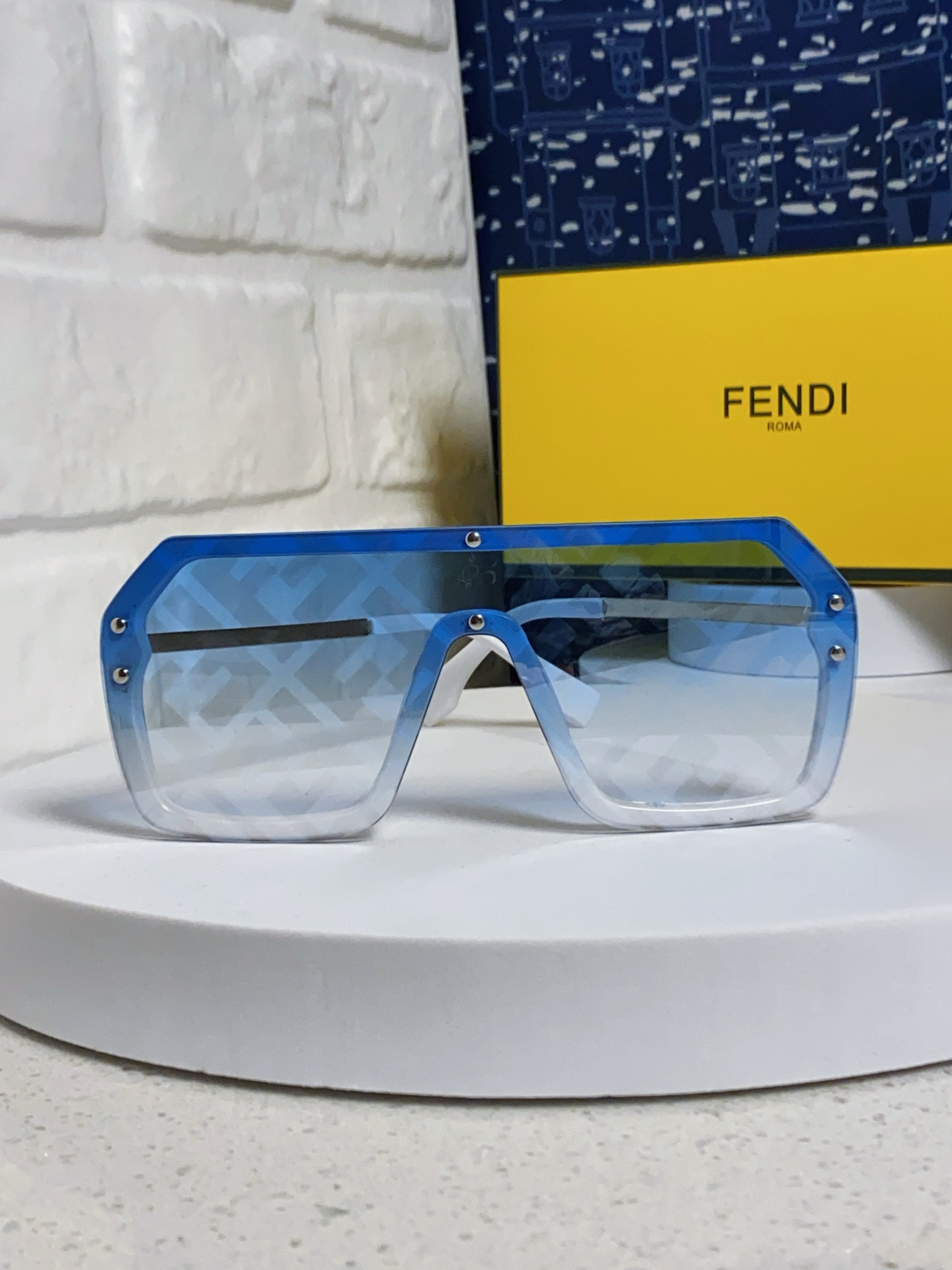 Fendi sunglasses