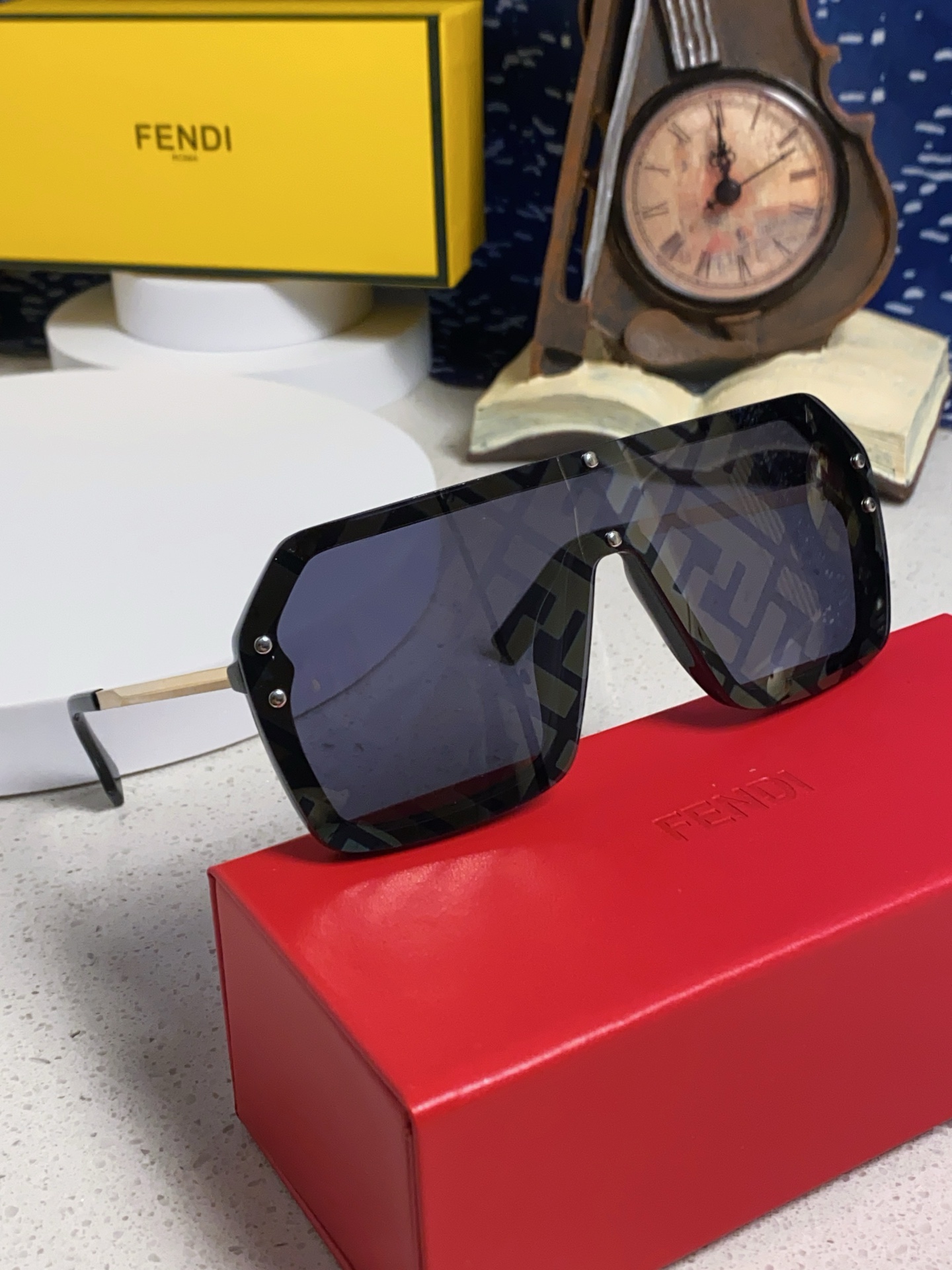 Fendi sunglasses