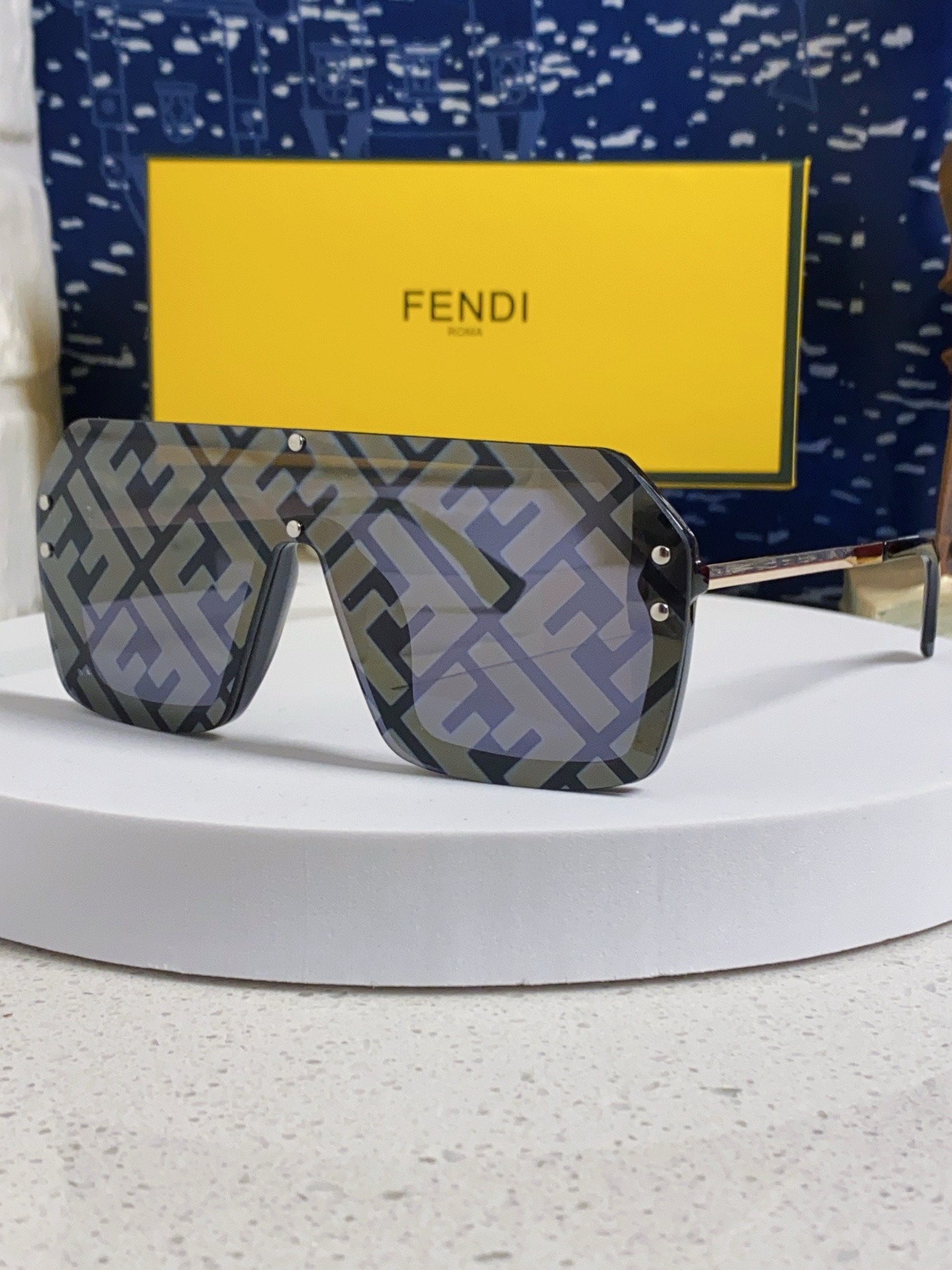 Fendi sunglasses
