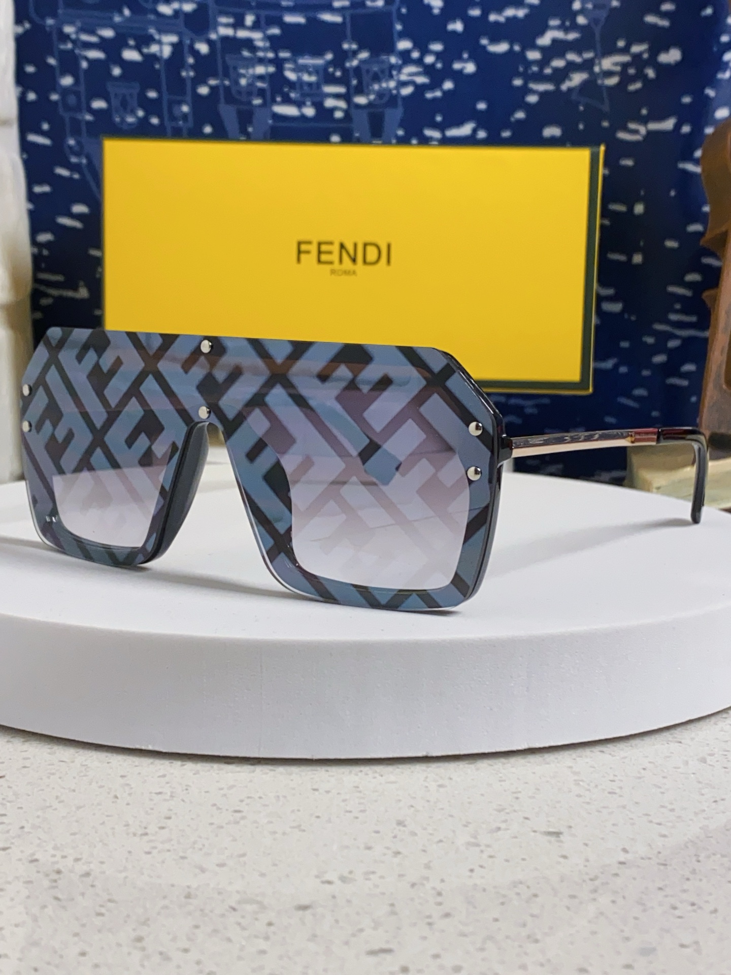 Fendi sunglasses