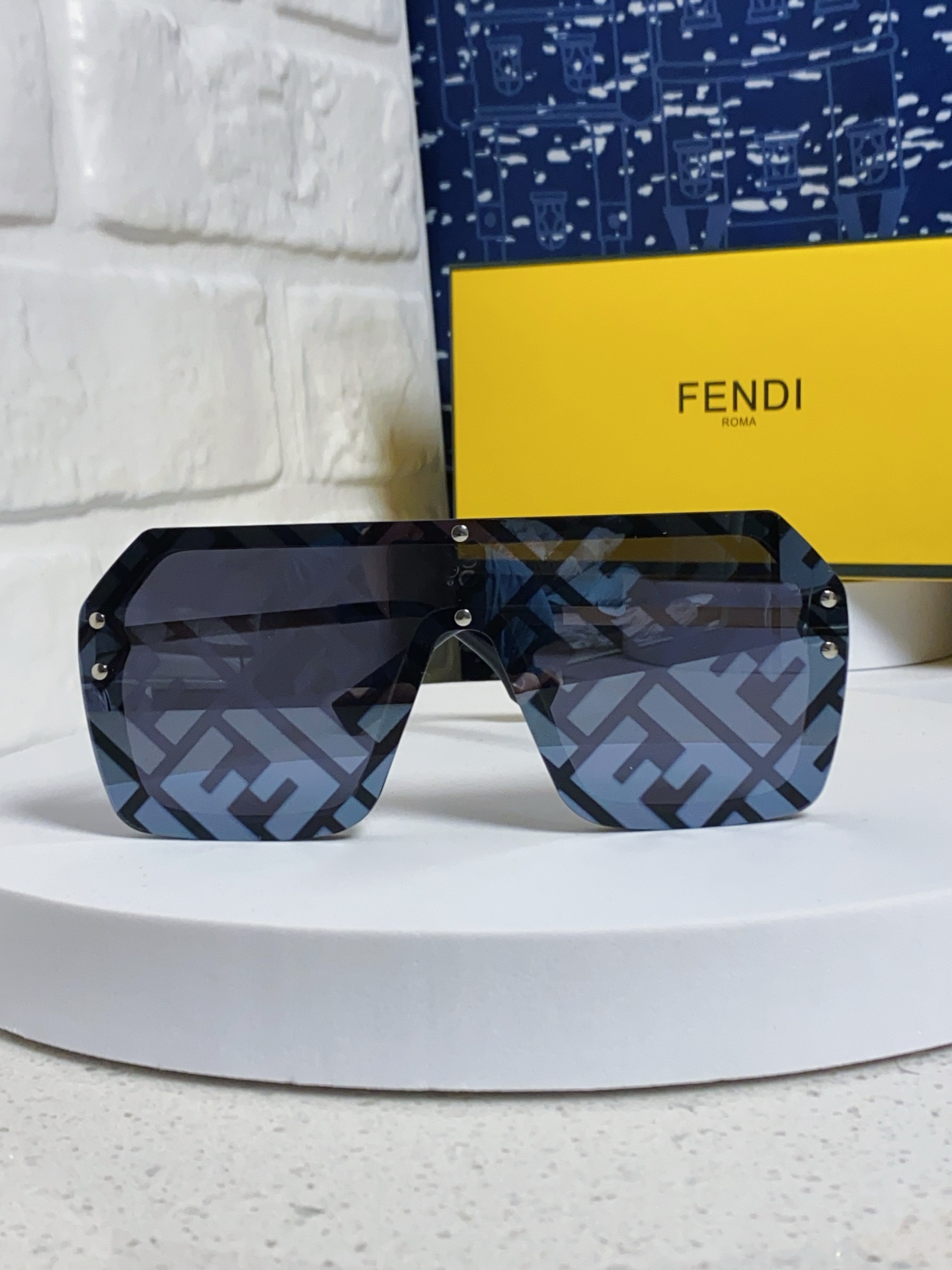 Fendi sunglasses