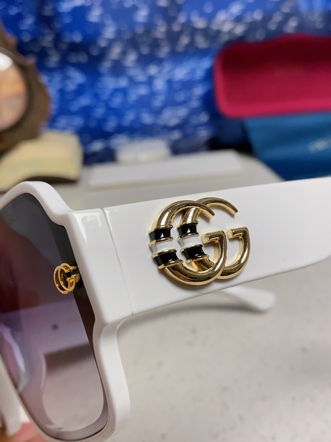 Gucci sunglasses