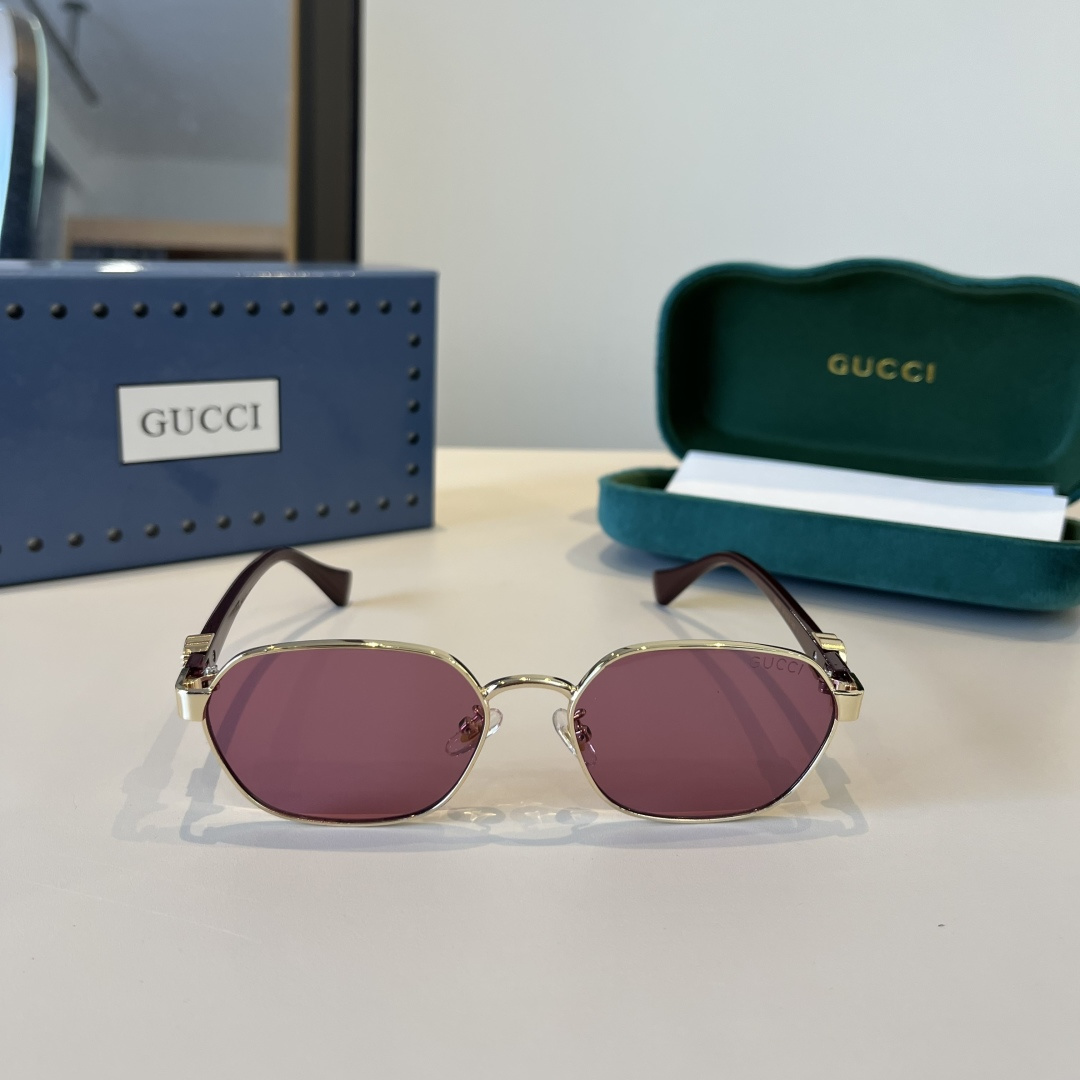 Gucci sunglasses