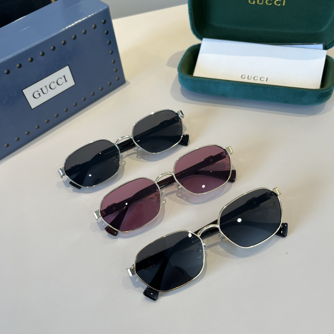 Gucci sunglasses