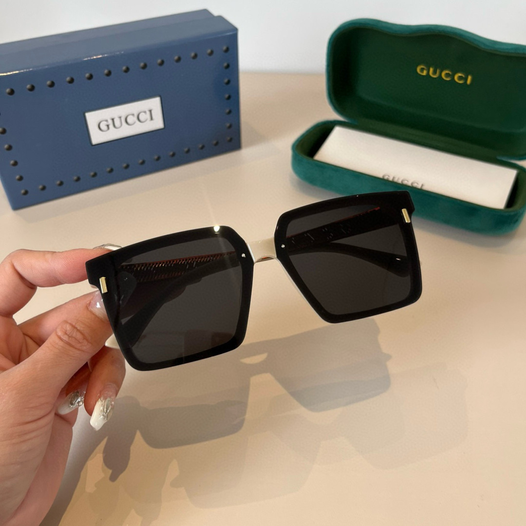 Gucci sunglasses