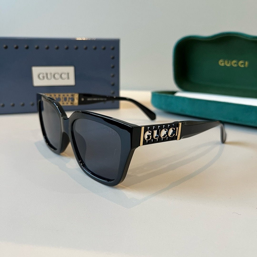 Gucci sunglasses