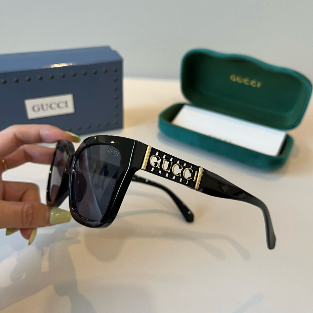 Gucci sunglasses