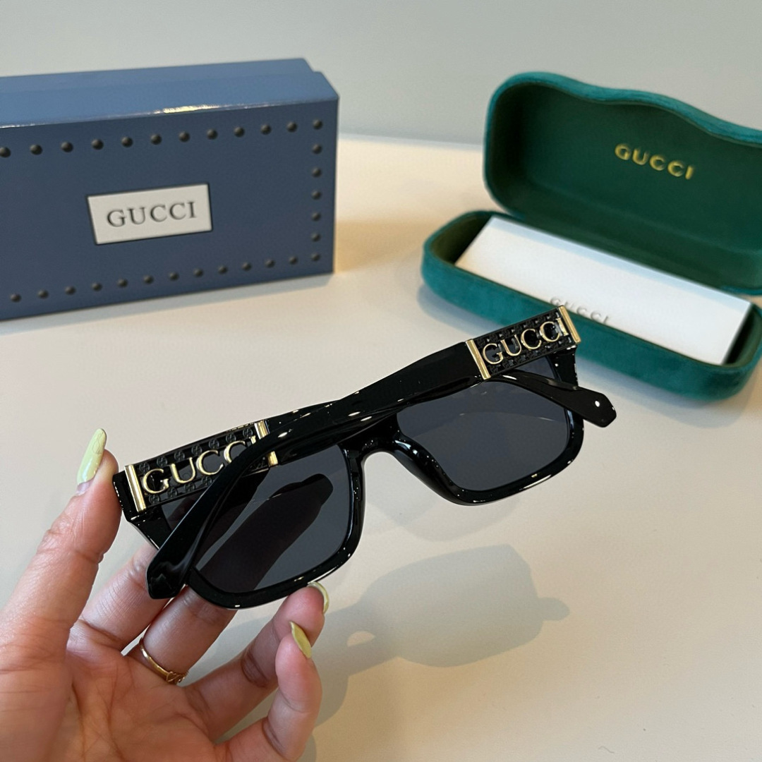 Gucci sunglasses