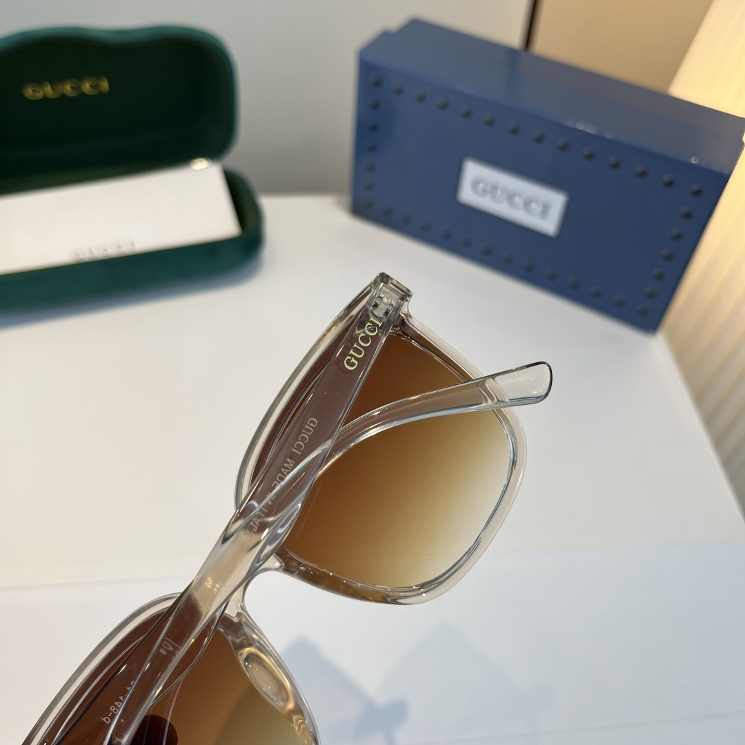 Gucci sunglasses