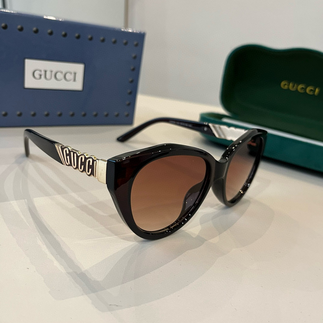 Gucci sunglasses