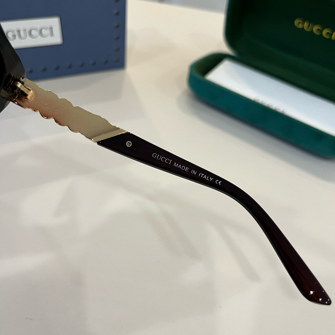 Gucci sunglasses