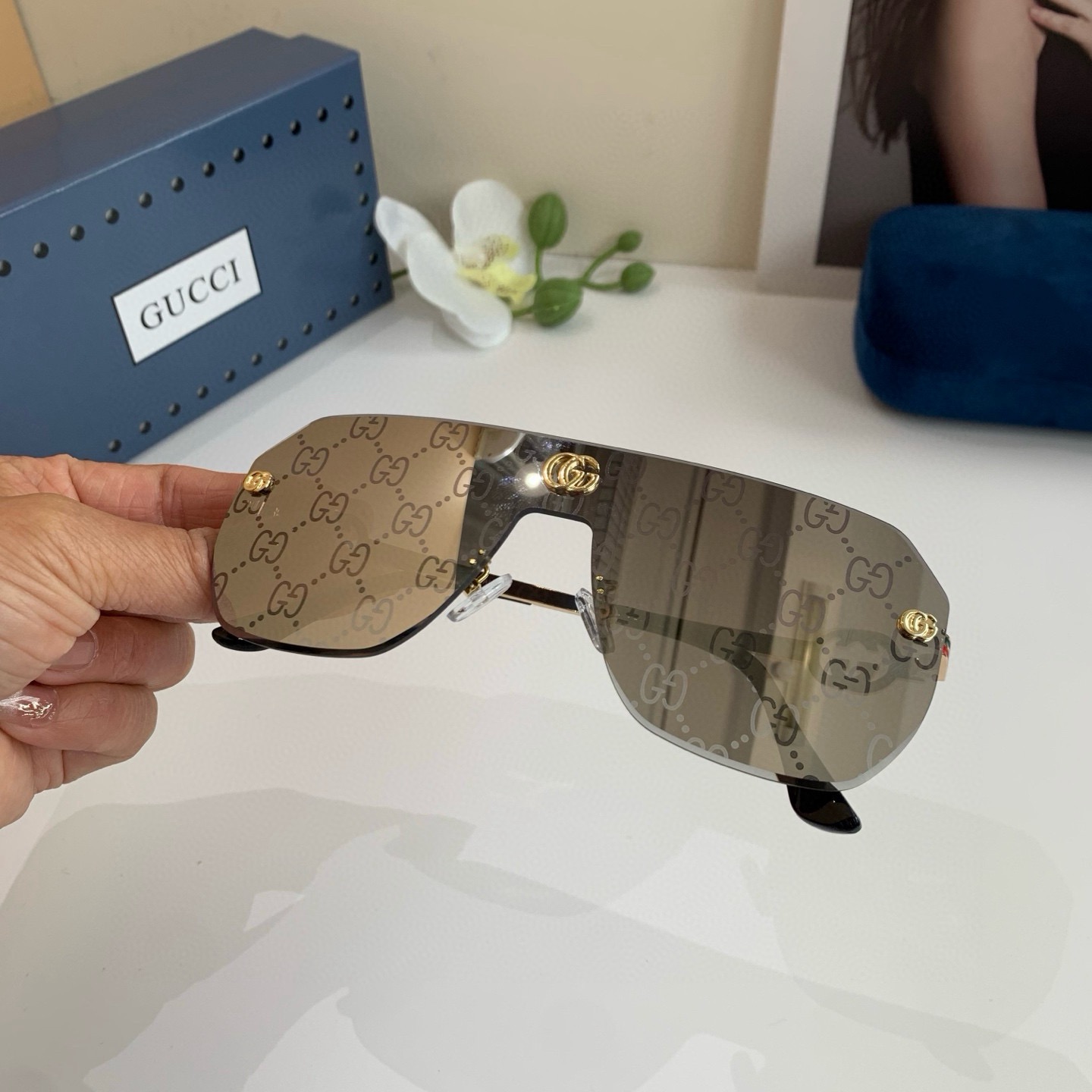 Gucci sunglasses