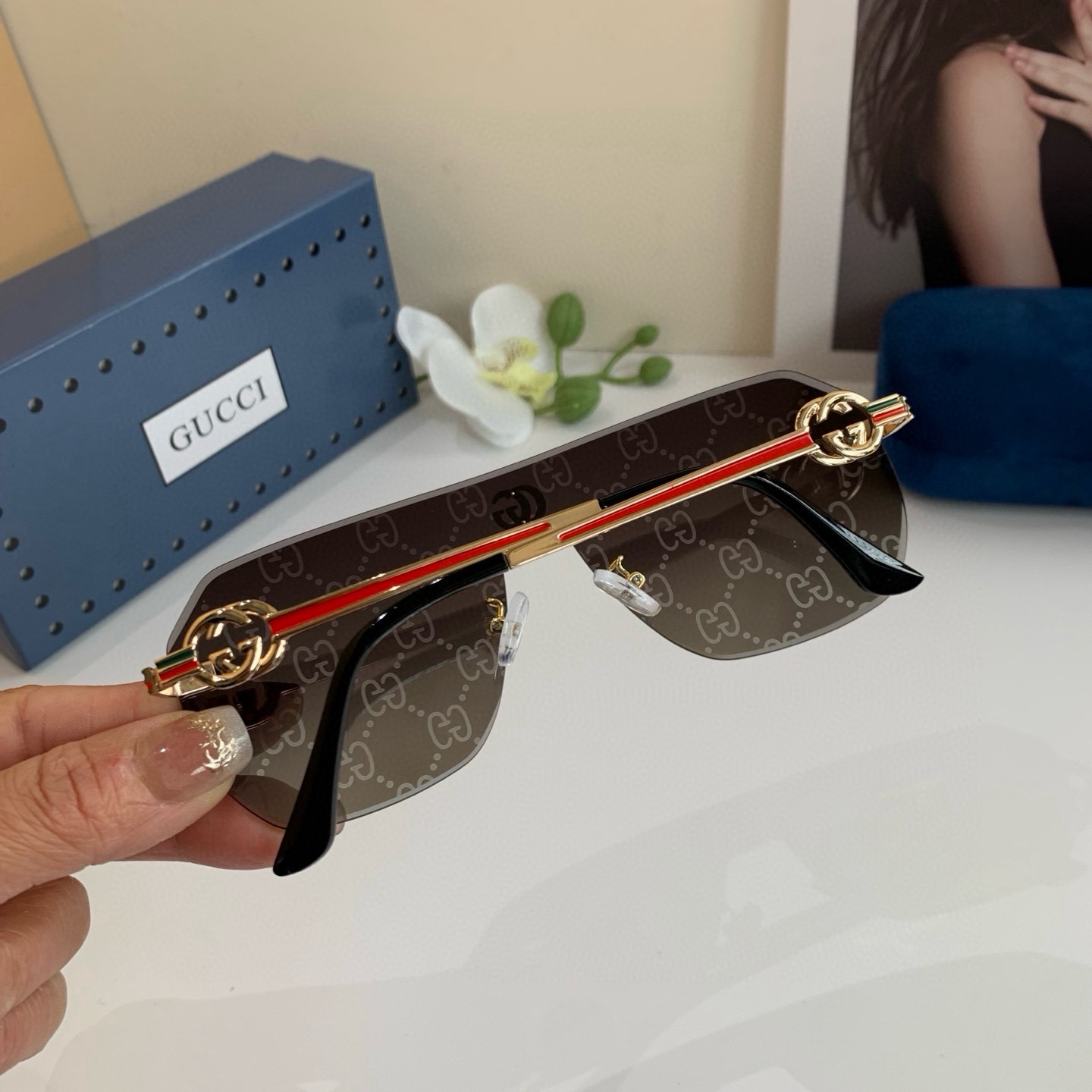 Gucci sunglasses