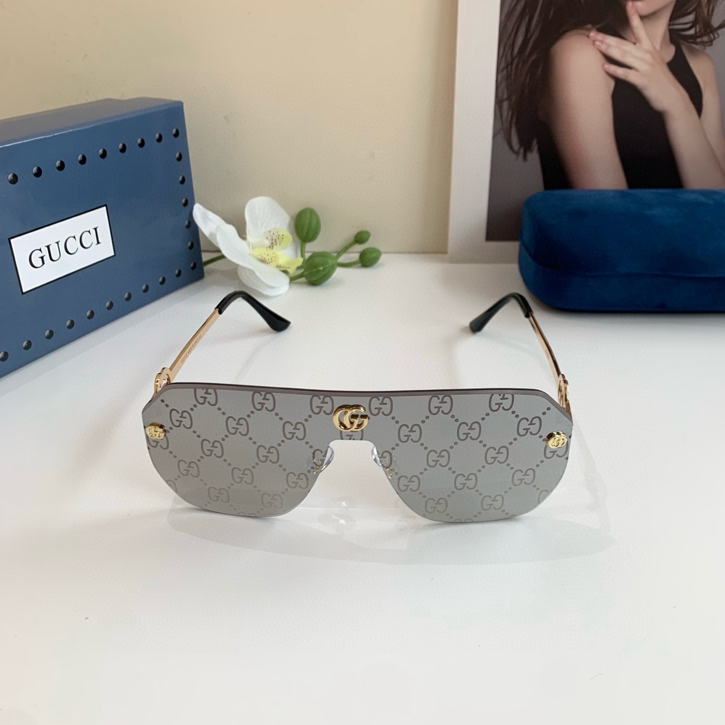 Gucci sunglasses