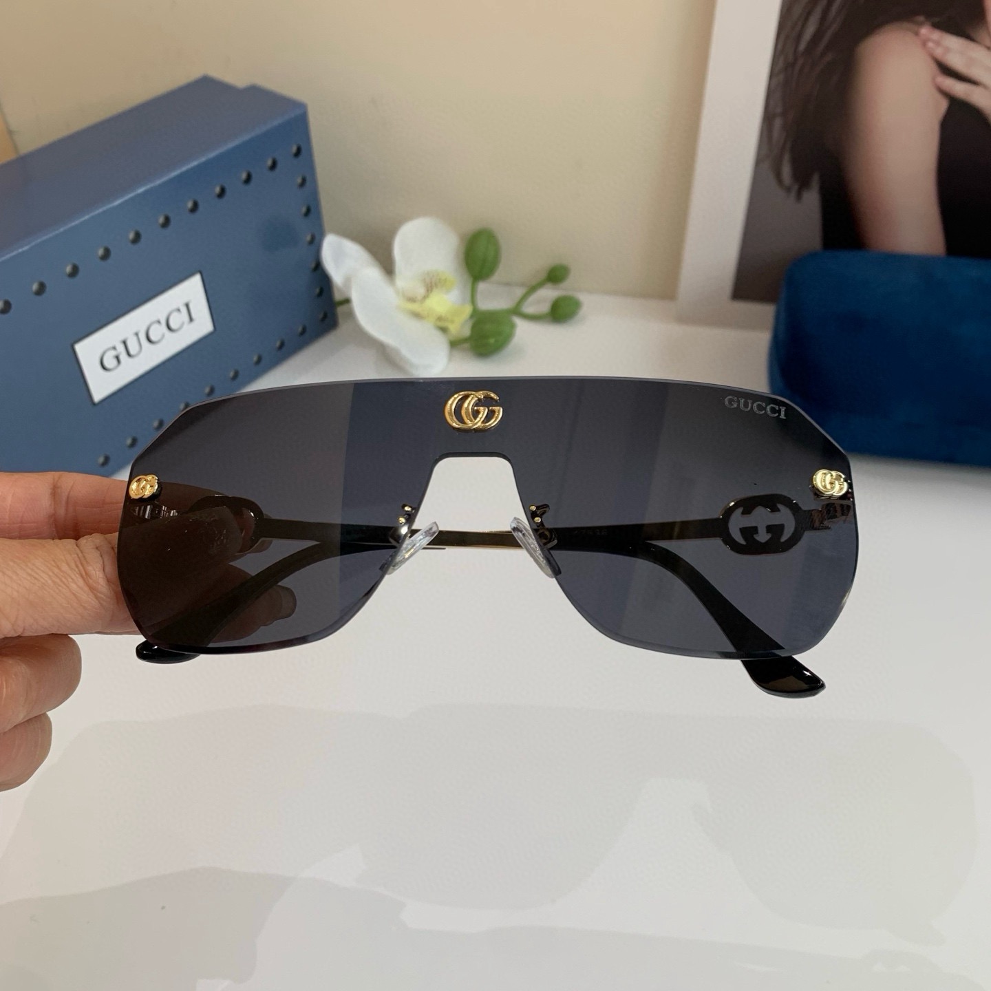 Gucci sunglasses