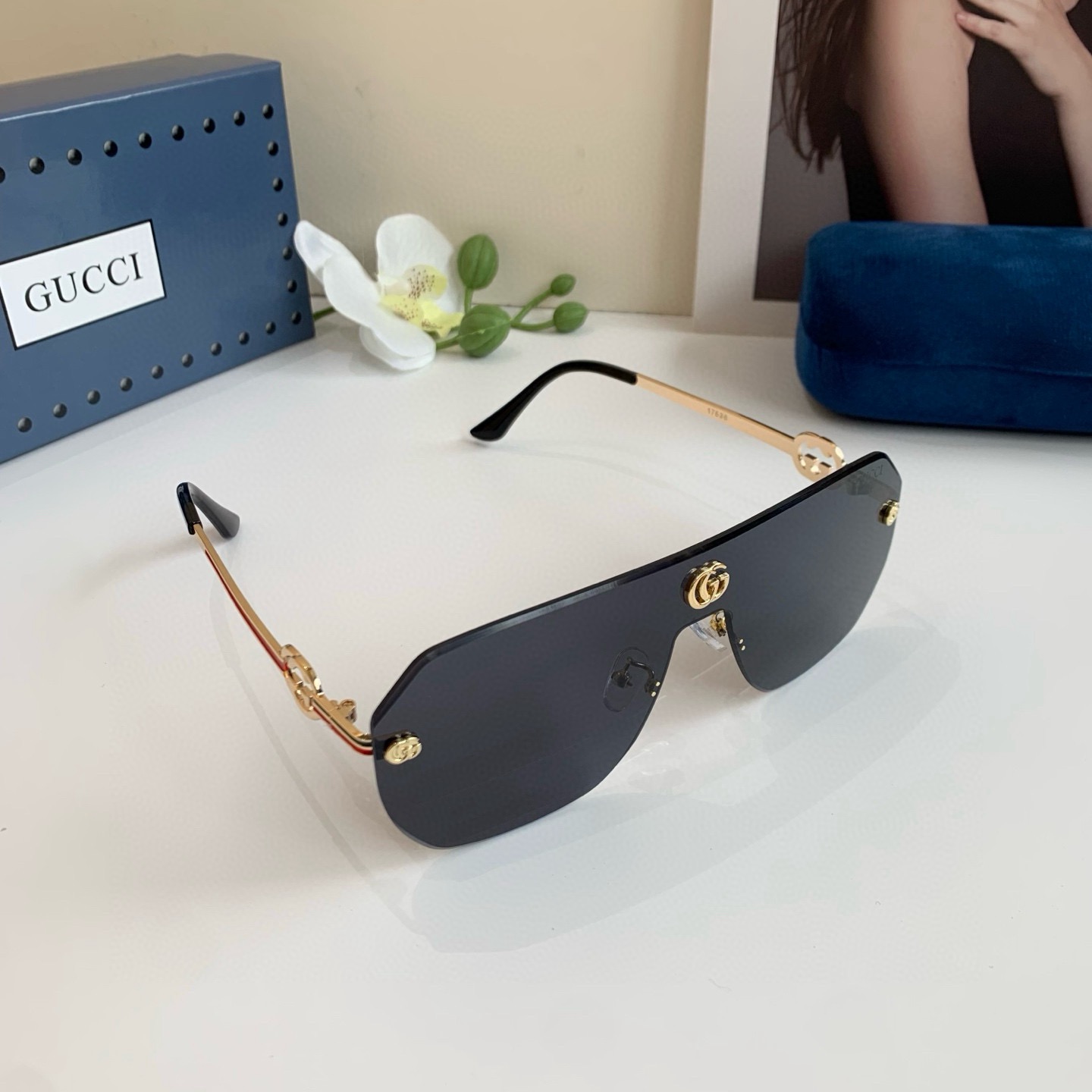 Gucci sunglasses