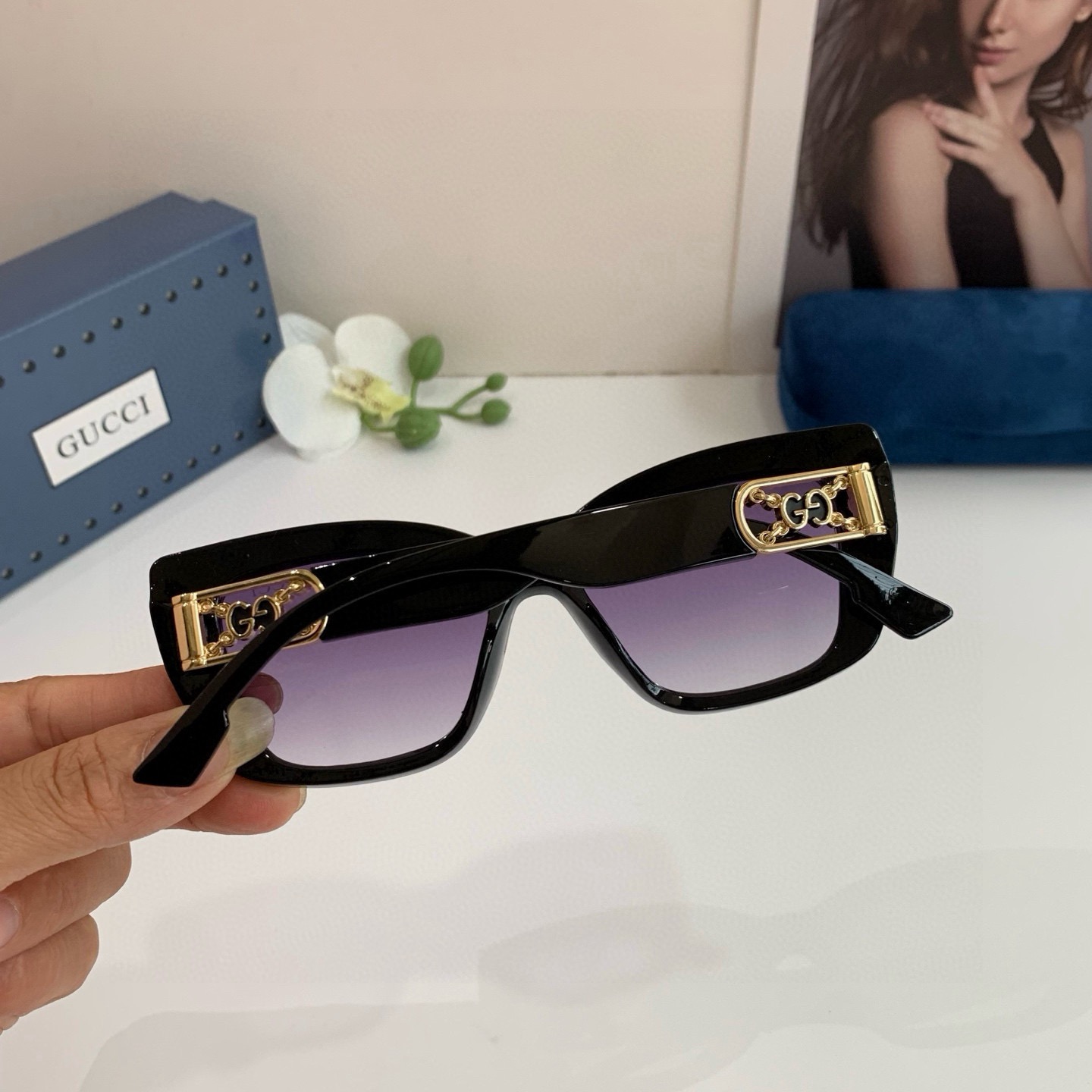 Gucci sunglasses