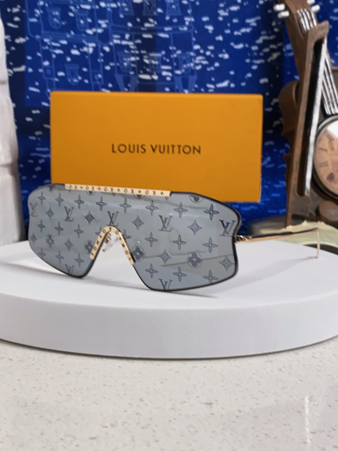 LV sunglasses