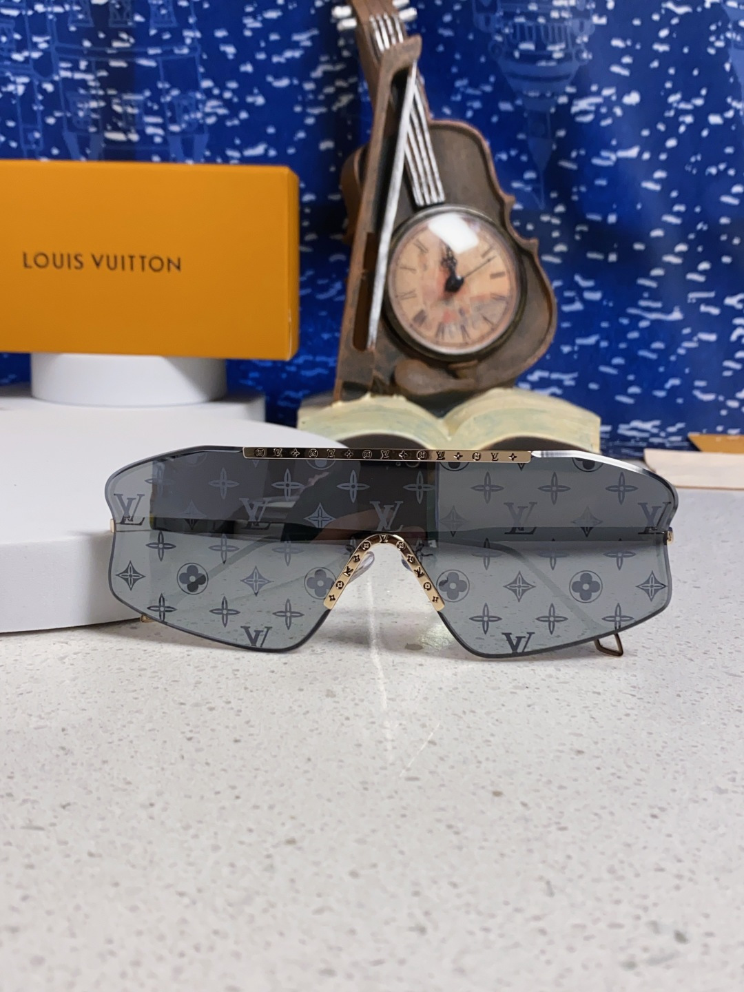 LV sunglasses