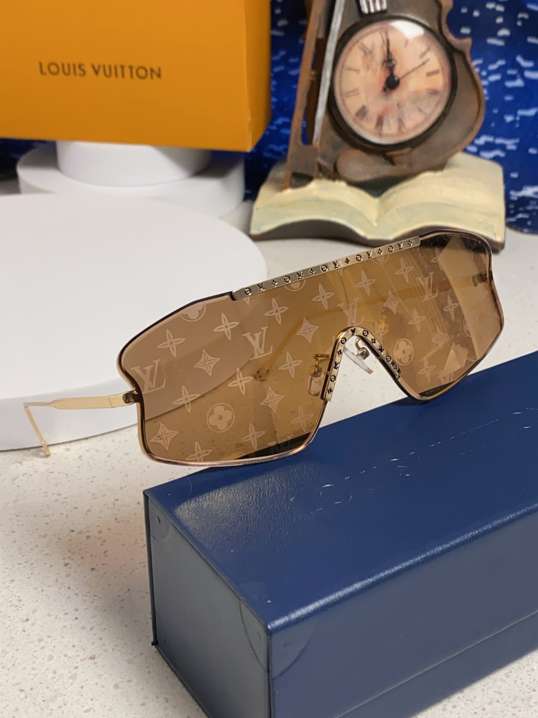 LV sunglasses