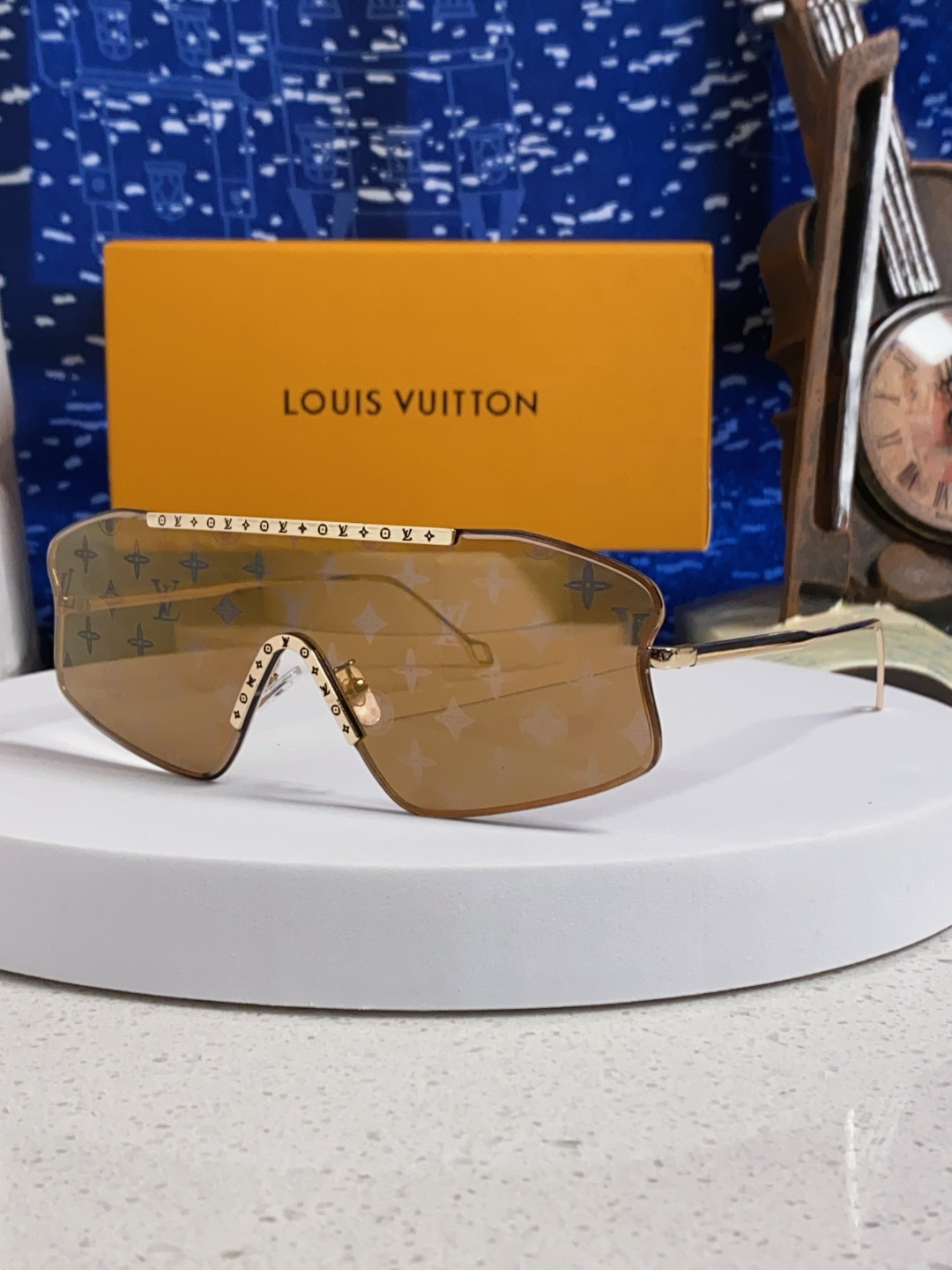 LV sunglasses