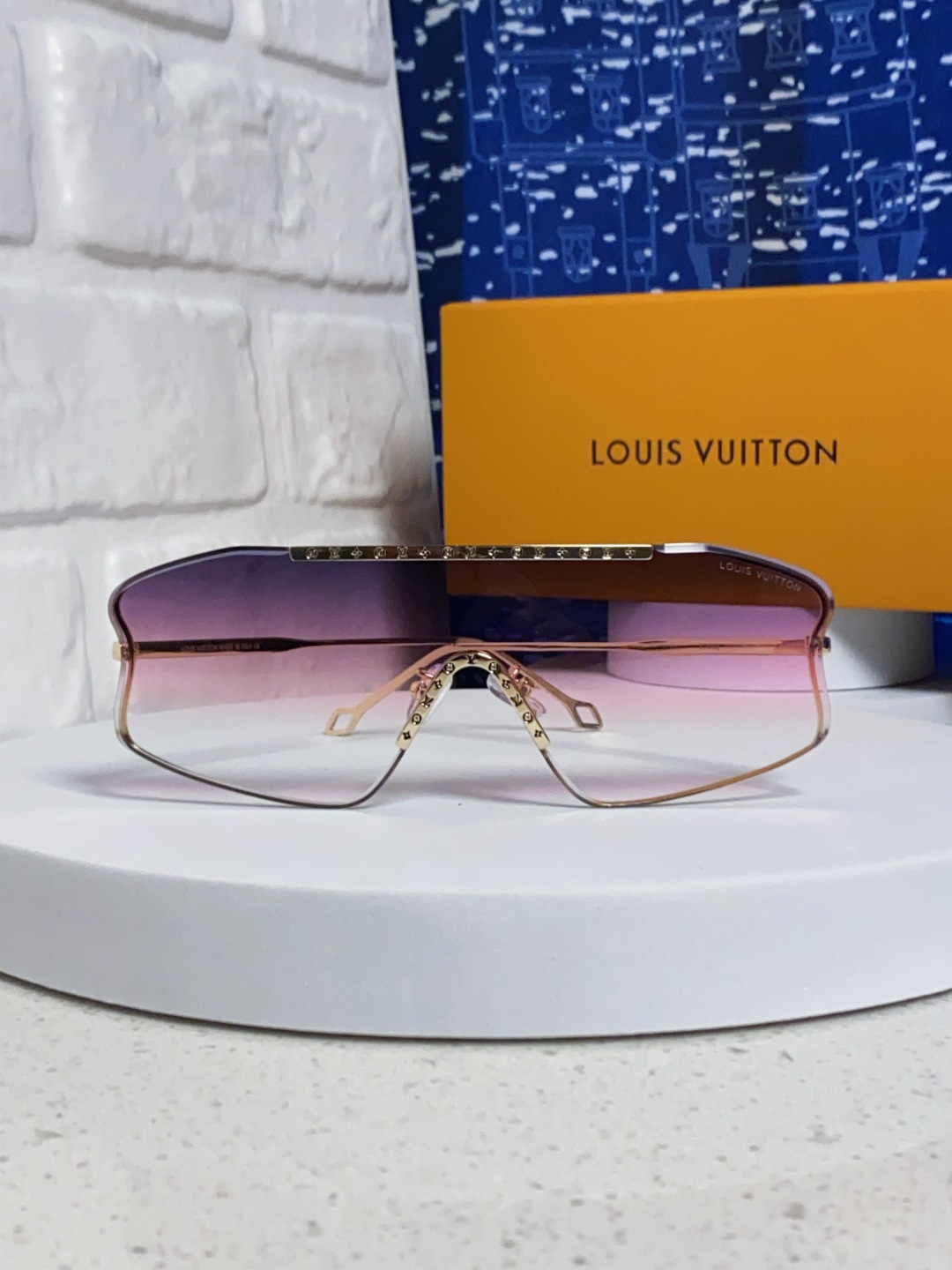 LV sunglasses