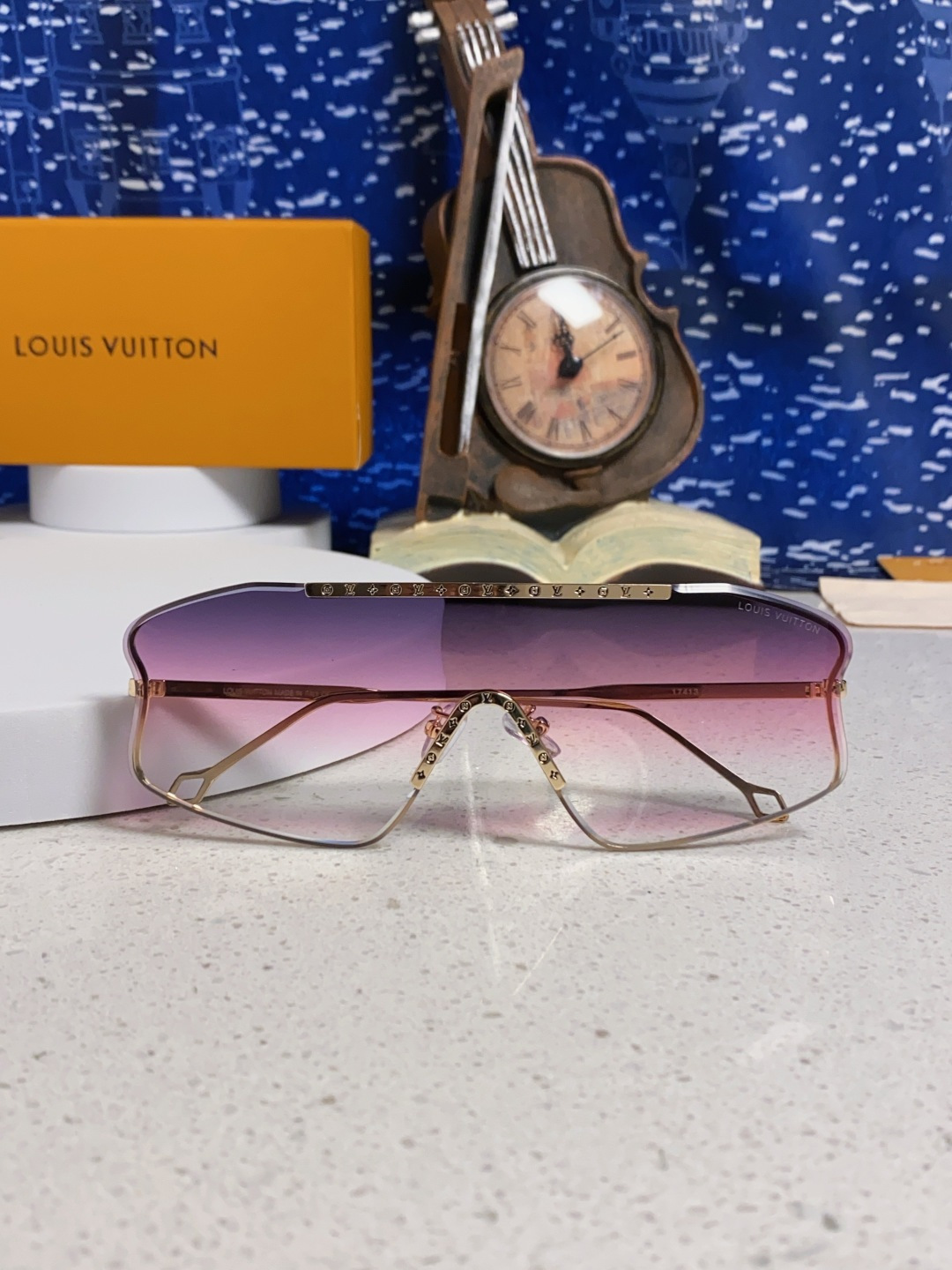 LV sunglasses