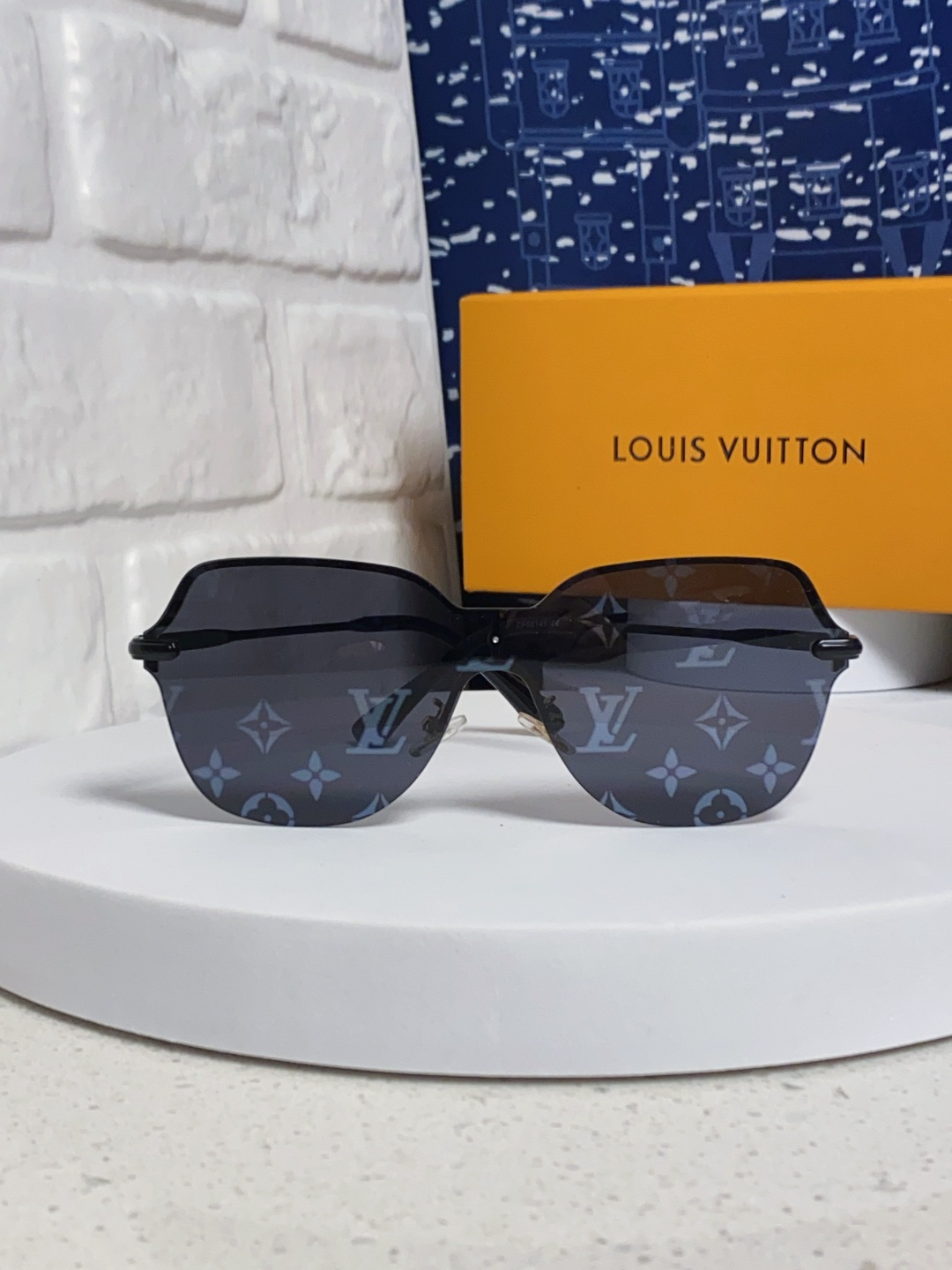 LV sunglasses