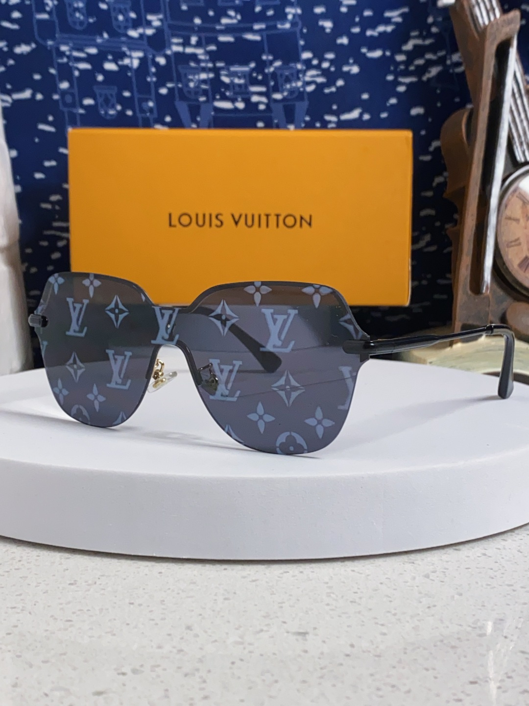 LV sunglasses