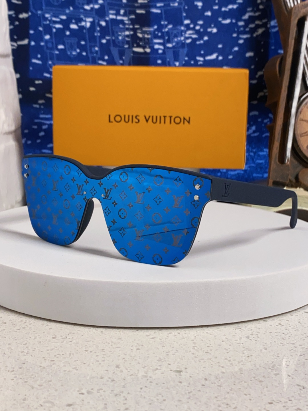 LV sunglasses