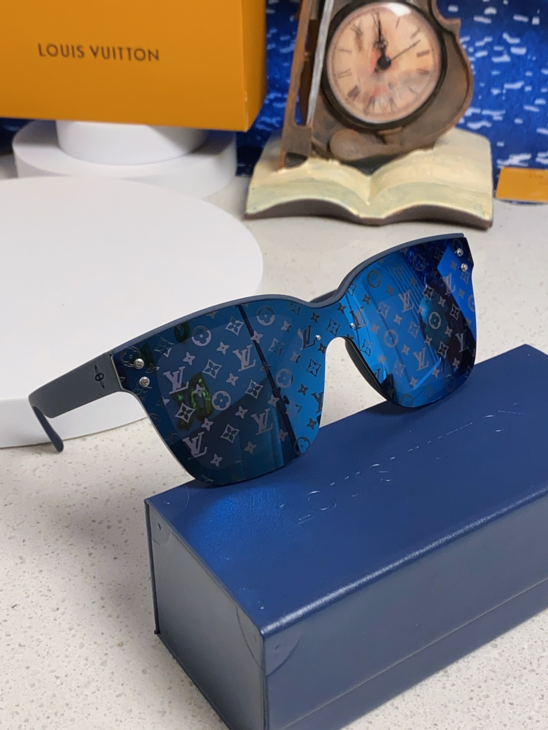 LV sunglasses