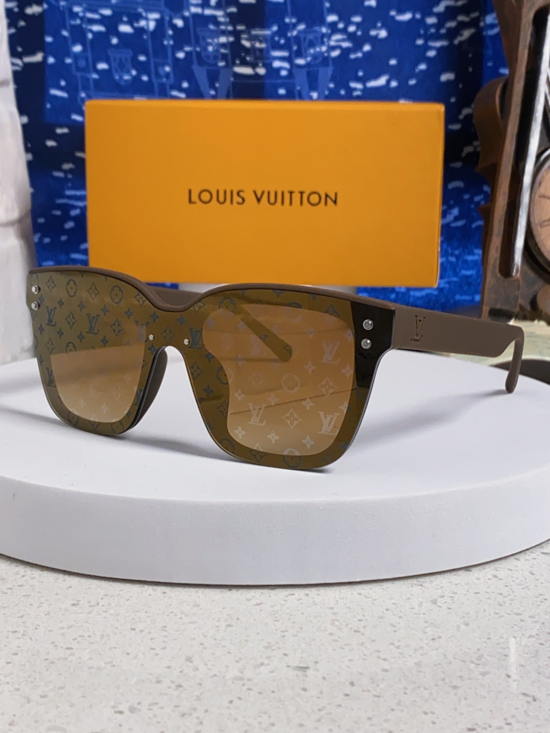 LV sunglasses