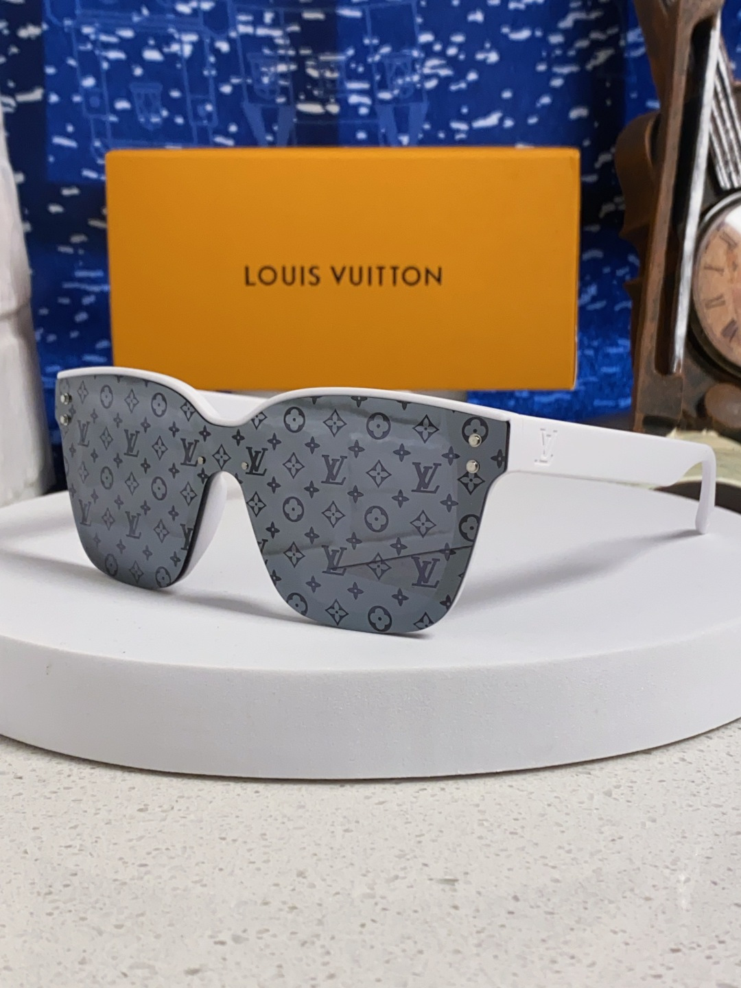 LV sunglasses