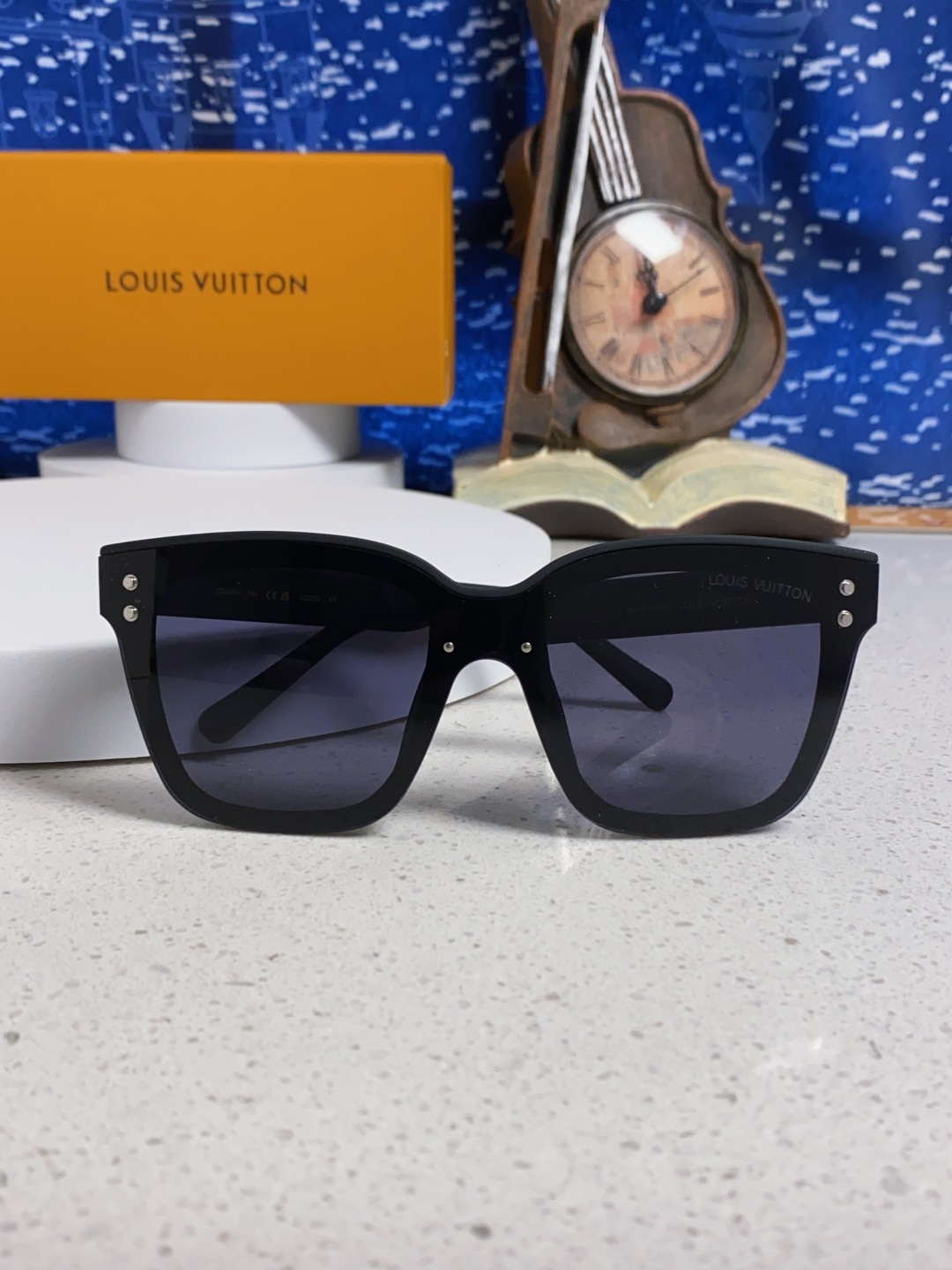 LV sunglasses