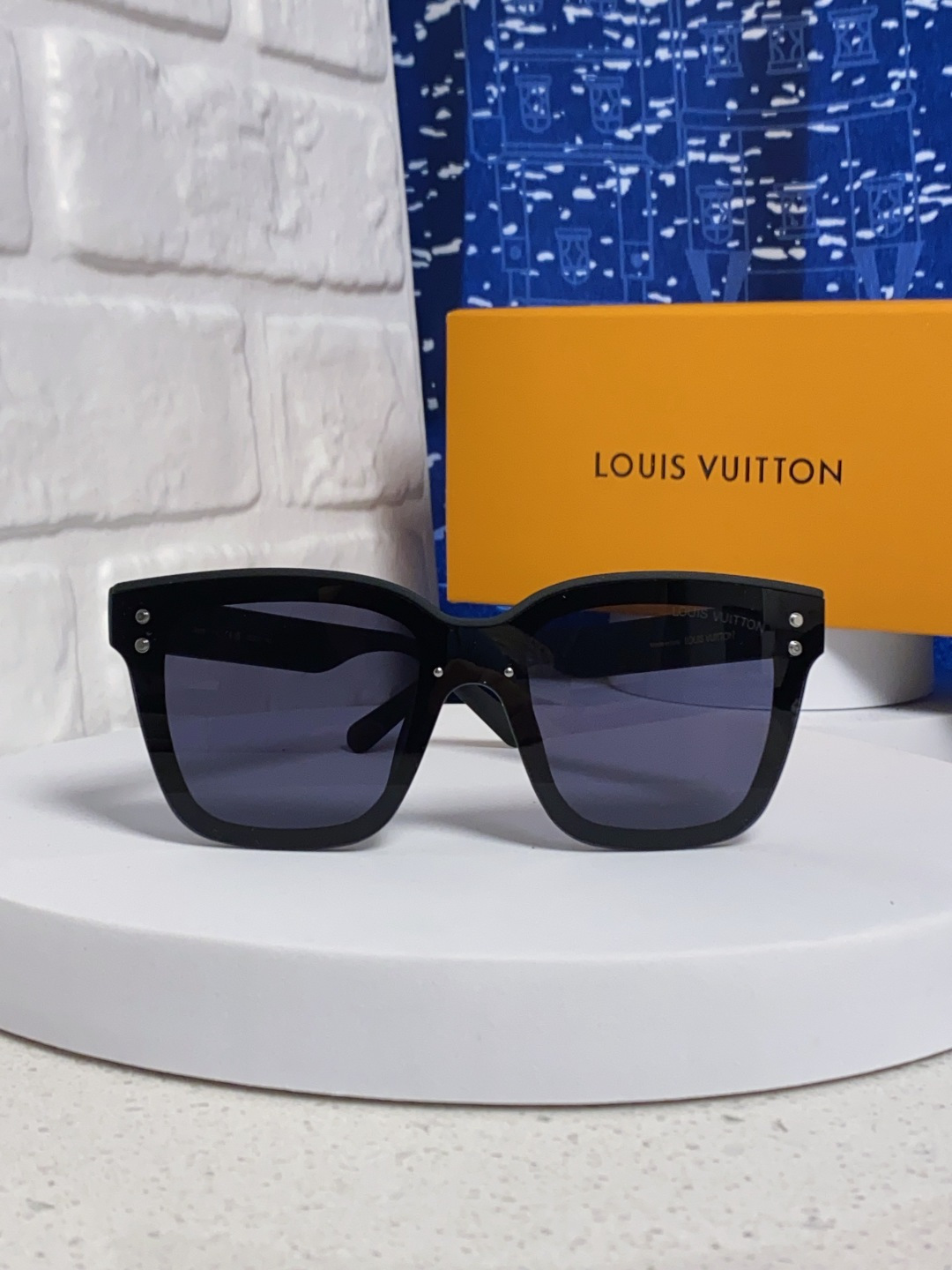 LV sunglasses