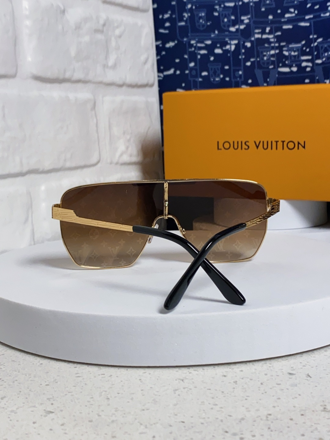 LV sunglasses
