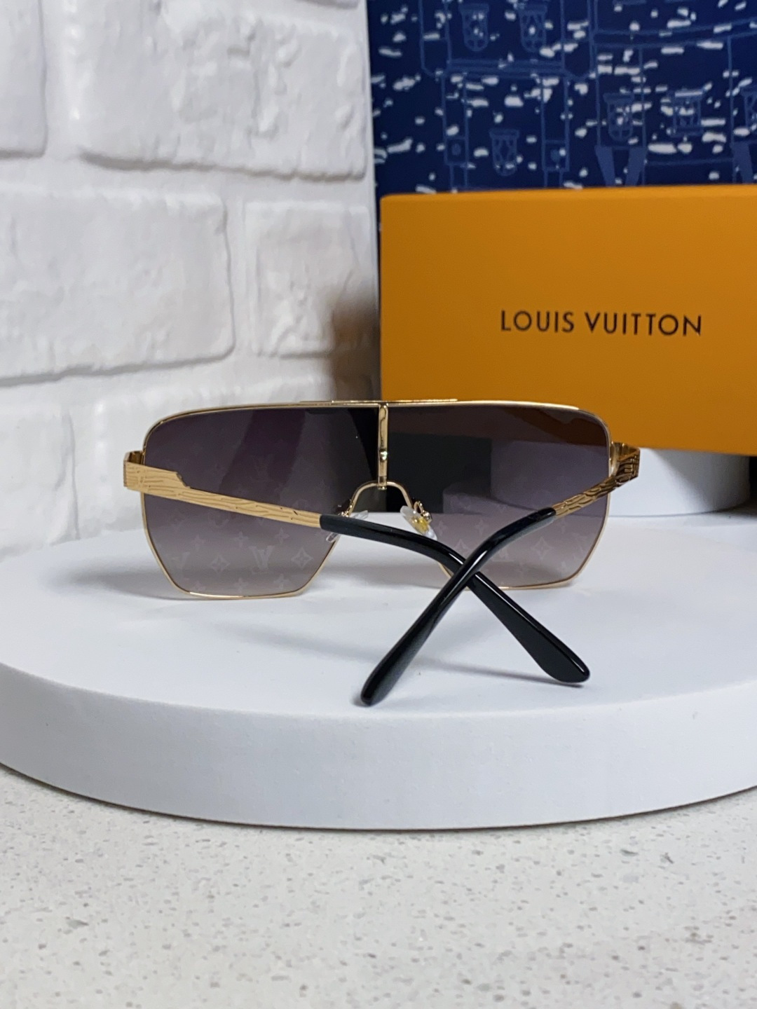 LV sunglasses